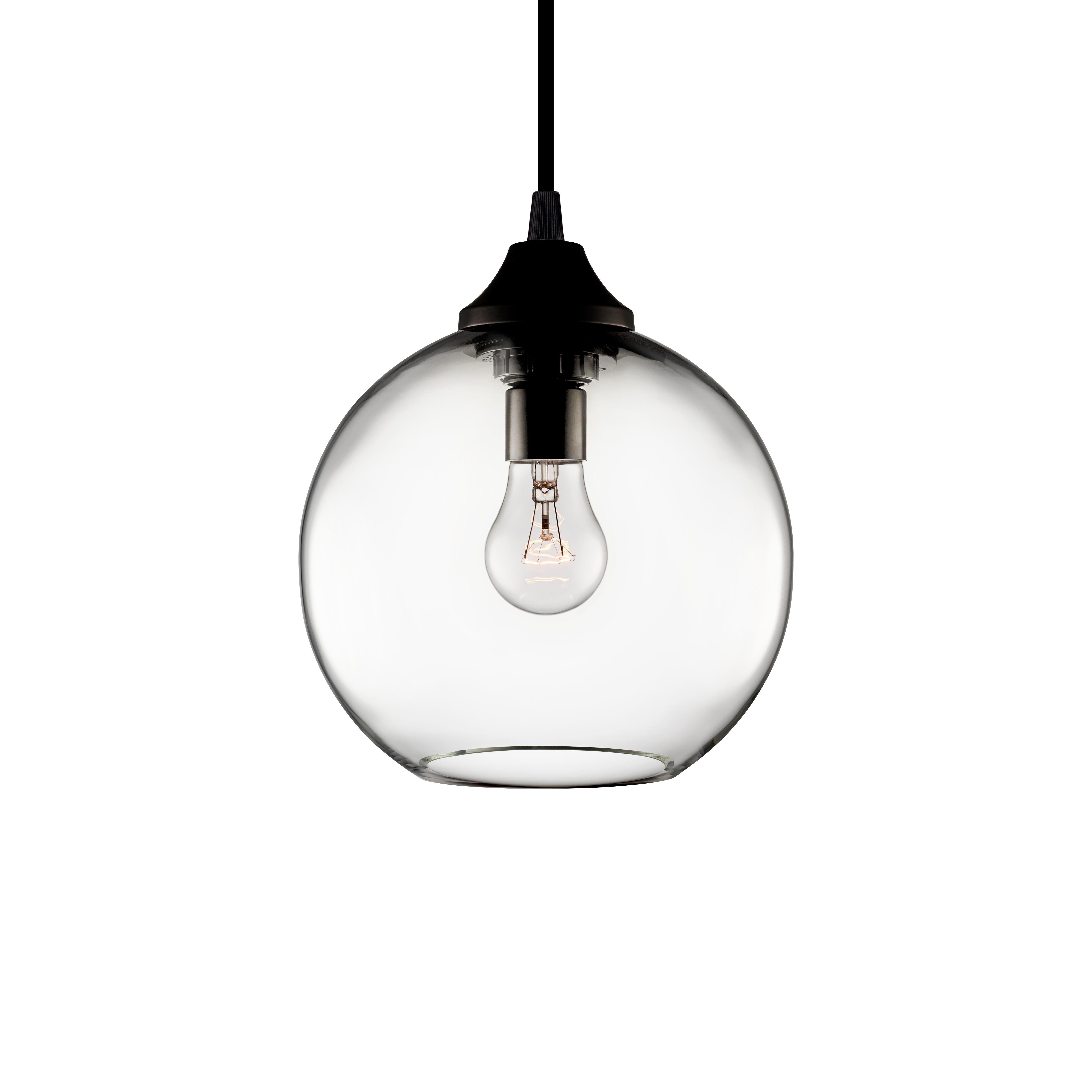 Brought to our line by popular demand, the Solitaire Petite pendant is the smaller version of Niche's classic spherical silhouette. When coupled together, the bulb at the centre of this pendant accentuates enduring quality and beauty. Every single