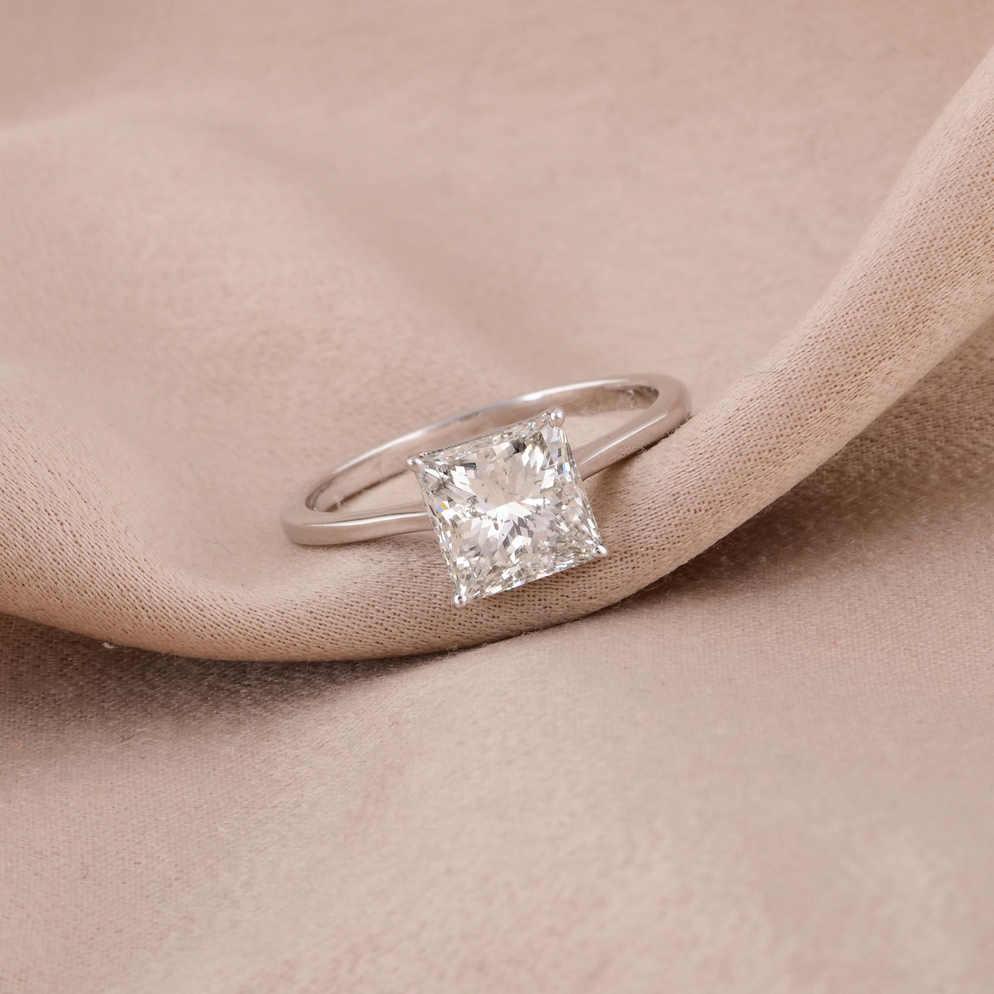 Modern Solitaire Princess Cut Diamond Wedding Ring 18 Karat White Gold Handmade Jewelry For Sale