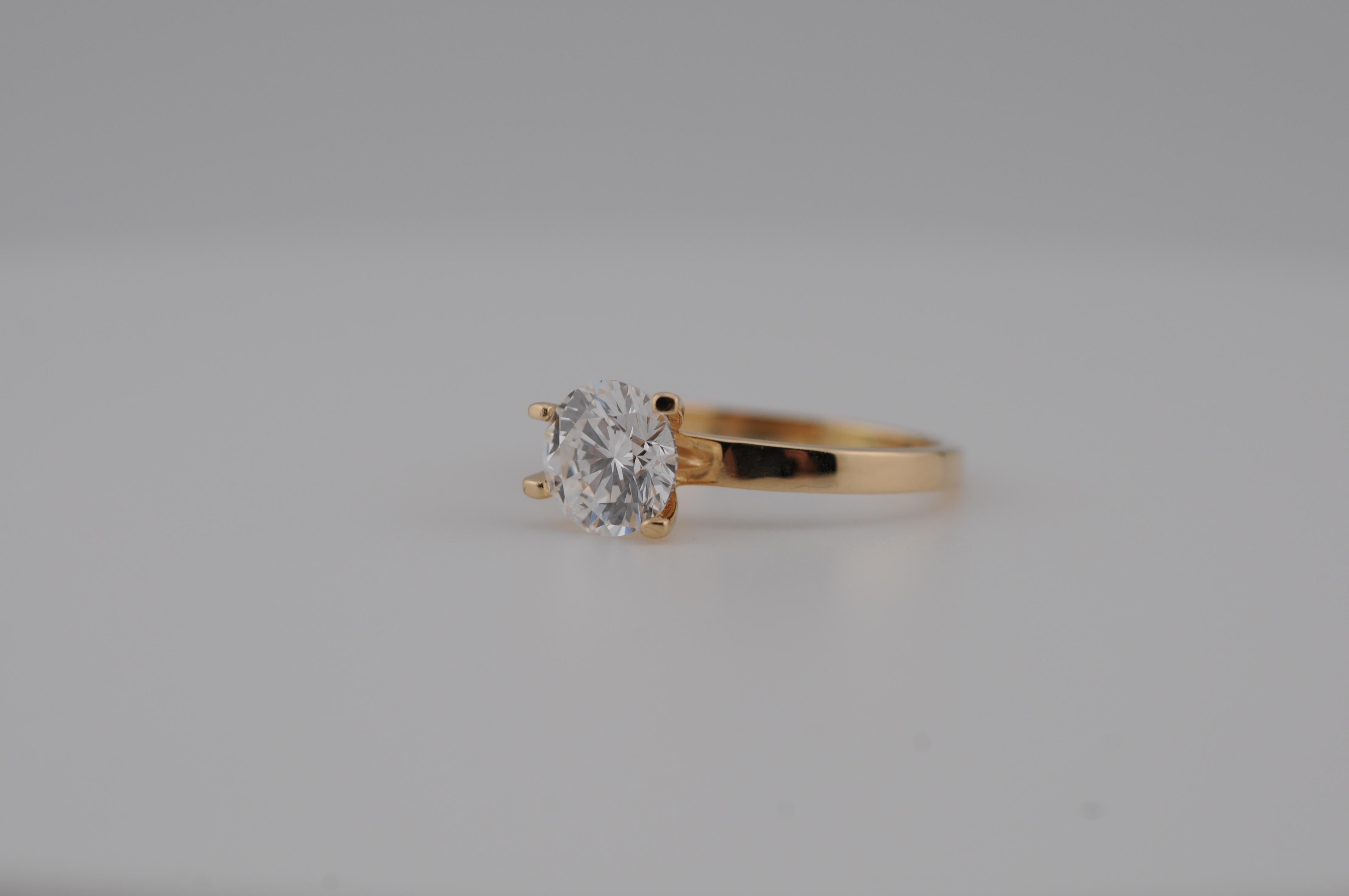 Bague solitaire 1.10 ct Diamant Brilliante Clarity:Internally Flawless Pour femmes en vente