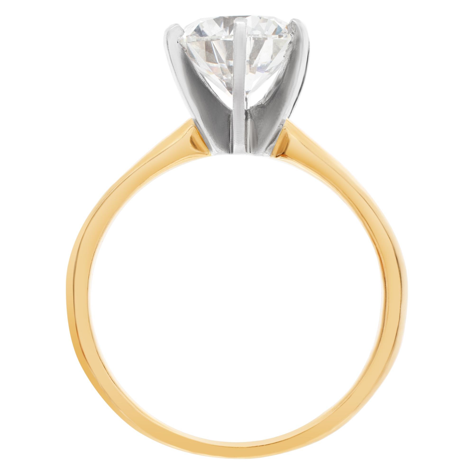 Women's Solitaire Ring 14k Yellow Gold, GIA Certified Round Brilliant Cut Diamond 2.02 For Sale