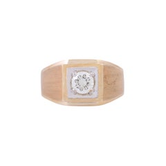 Bague solitaire avec un diamant brillant d'environ 0,75 ct