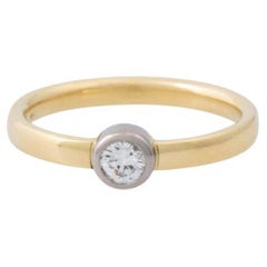 Ring mit Brillant mit Solitär