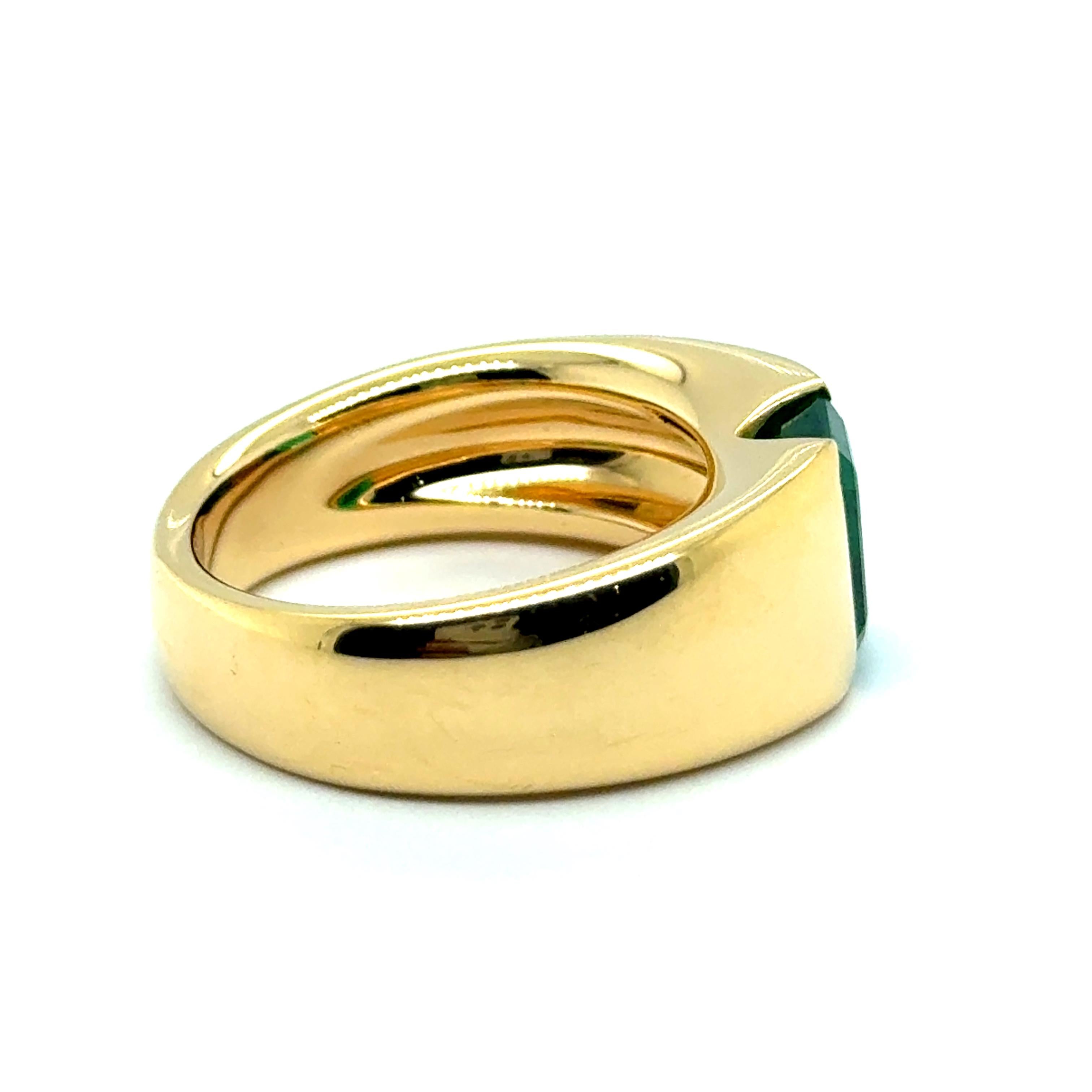 Bague solitaire en or jaune 18 carats avec émeraude de Colombie avec GGL 23060063 en vente 14
