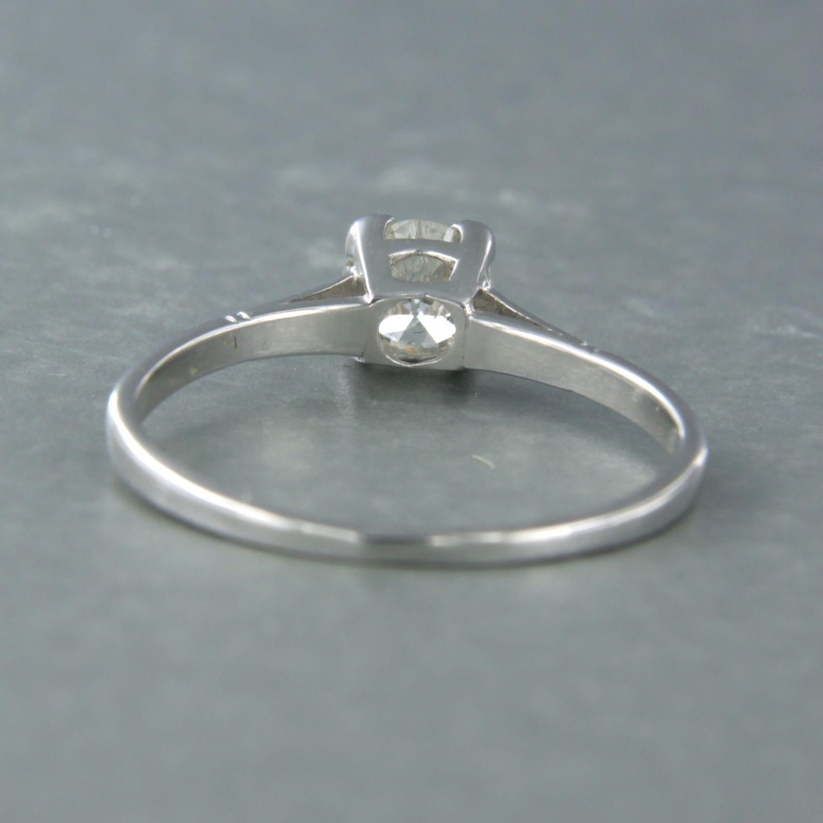 Bague solitaire en or blanc 14k sertie d'un diamant taille ancienne jusqu'à 0,50 ct - J - P1 - taille de bague US 8 - EU 18,25 (57)

Description détaillée :

La partie supérieure de l'anneau mesure 0,5 cm de large.

Bague de taille US 8 - EU 18.25