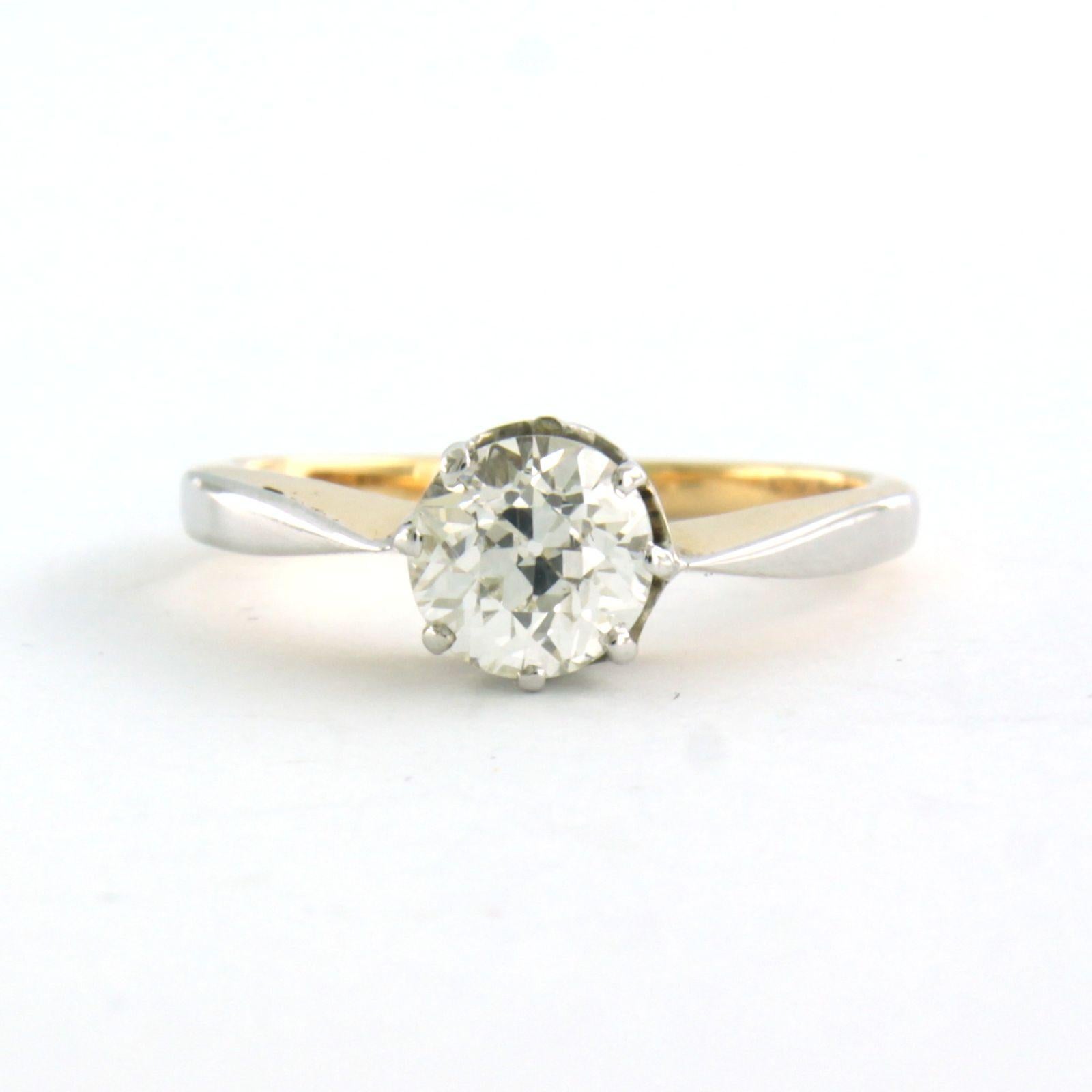 Solitärring aus 14k Bicolor-Gold, besetzt mit einem Diamanten im Minenschliff von bis zu 1,01 ct - I - SI2 - Ringgröße US 5 - EU 15.75 (49)

Ausführliche Beschreibung:

Die Oberseite des Rings ist 6,7 mm breit und 6,0 mm hoch.

Gewicht: 2.6