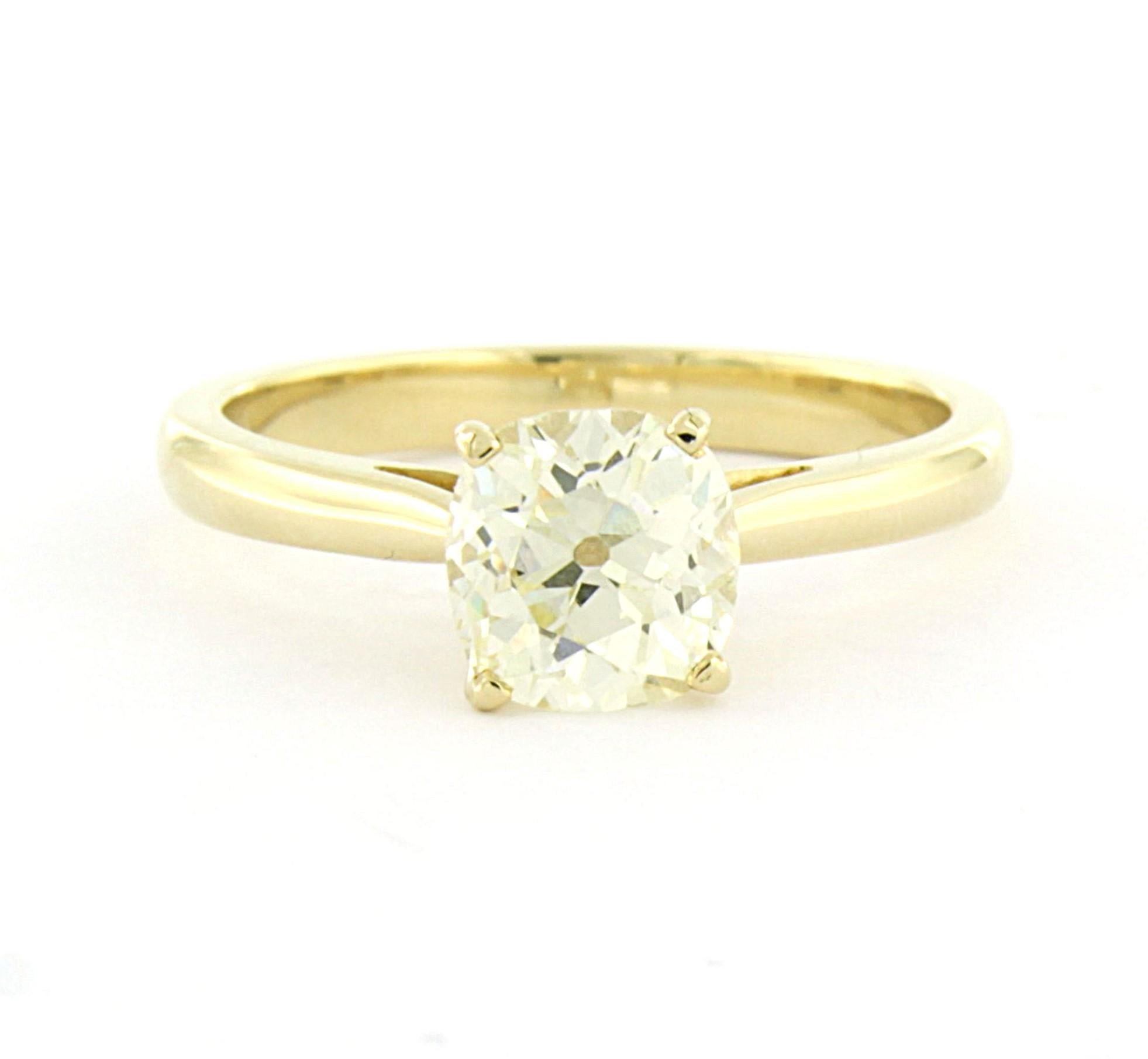 Anillo solitario con diamante talla mina vieja de hasta 1,50 ct 3,5 gramos Oro hueco de 14k en venta 2