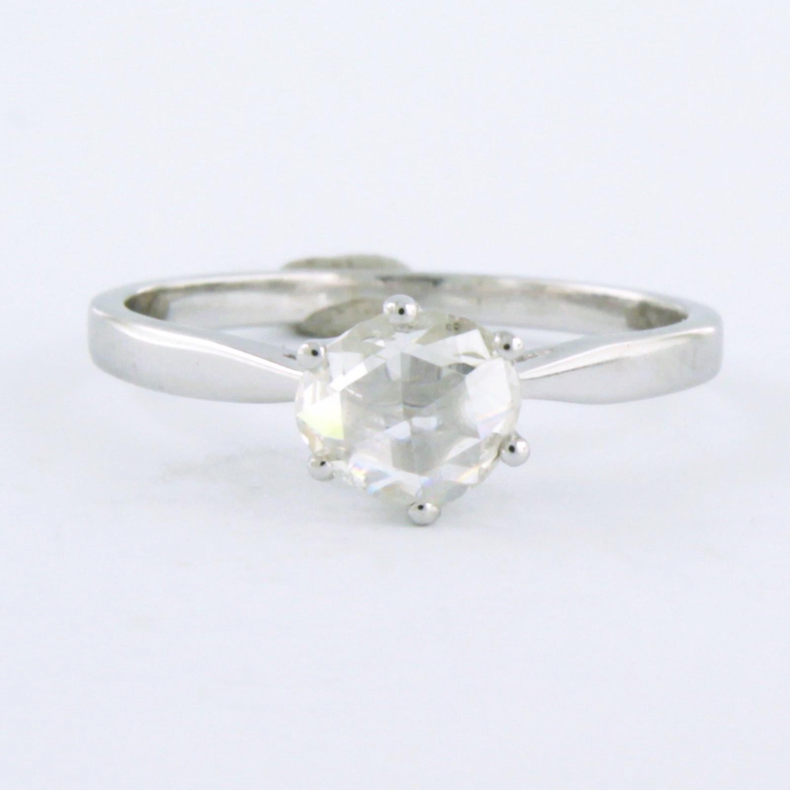 Anillo solitario de oro de 14k engastado con diamantes rosa. 0,60 ct - H/I - SI - talla EE.UU. 7,25 - UE. 17.5(55)

Descripción detallada

La parte superior del anillo mide 6,7 mm de ancho por 7,8 mm de alto

talla del anillo US 7.25 - EU. 17.5(55).