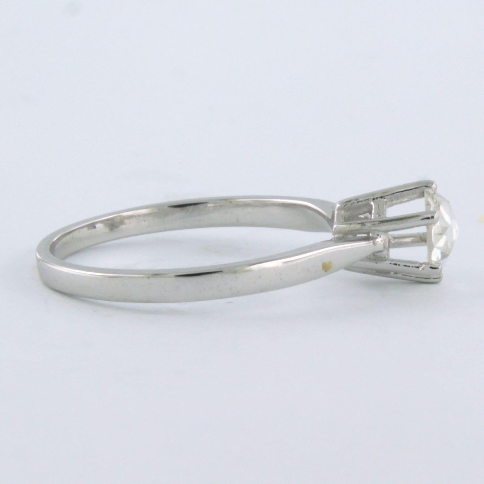 Anillo solitario con diamante talla rosa de hasta 0,60 ct - 2,3 gramos - oro blanco de 14k en venta 1