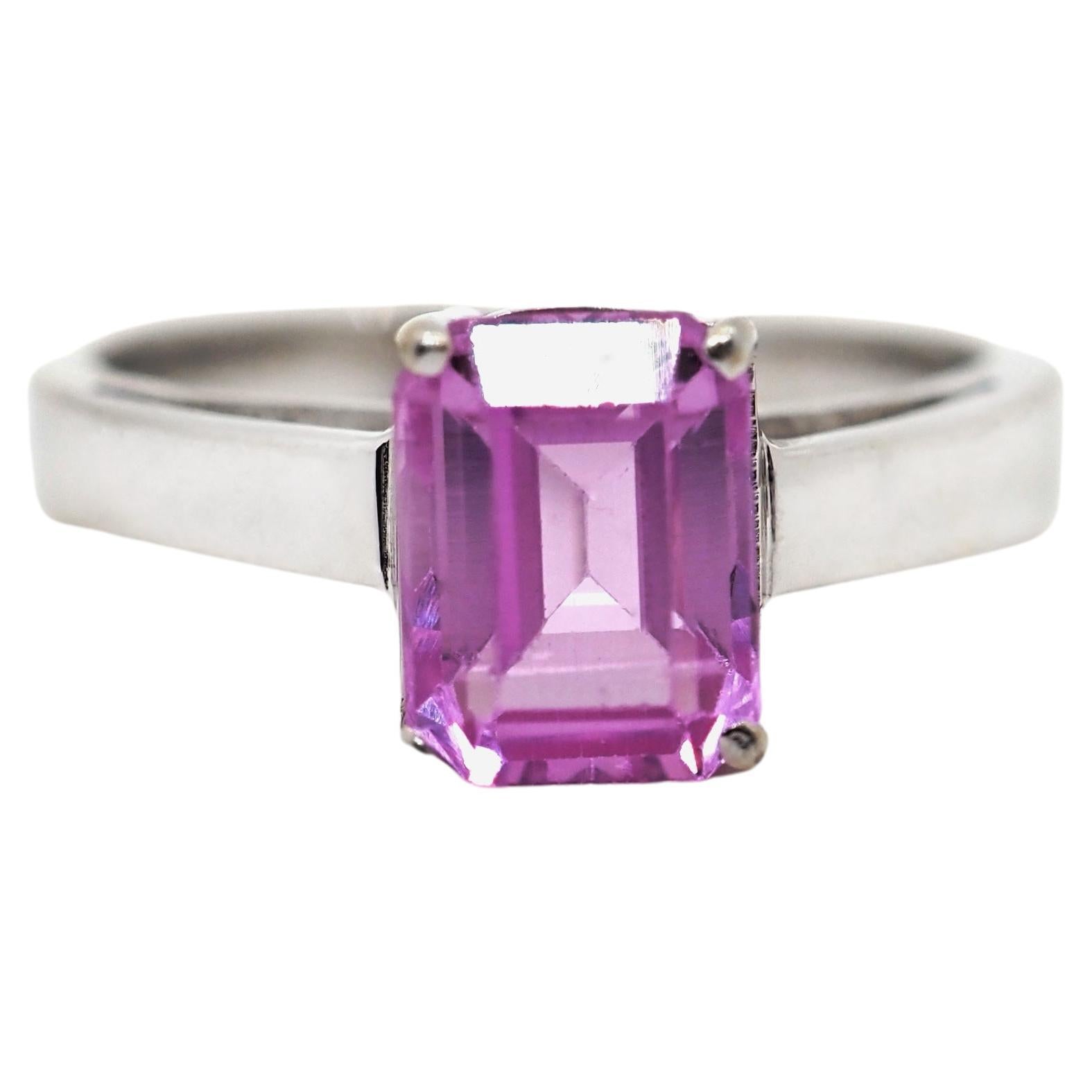 Solitaire Ring Women Pink Sapphire 18K White Gold For Sale