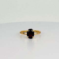 Solitaire Ring Yellow Gold 18k with Oval Facetted Garnet 3 carat
