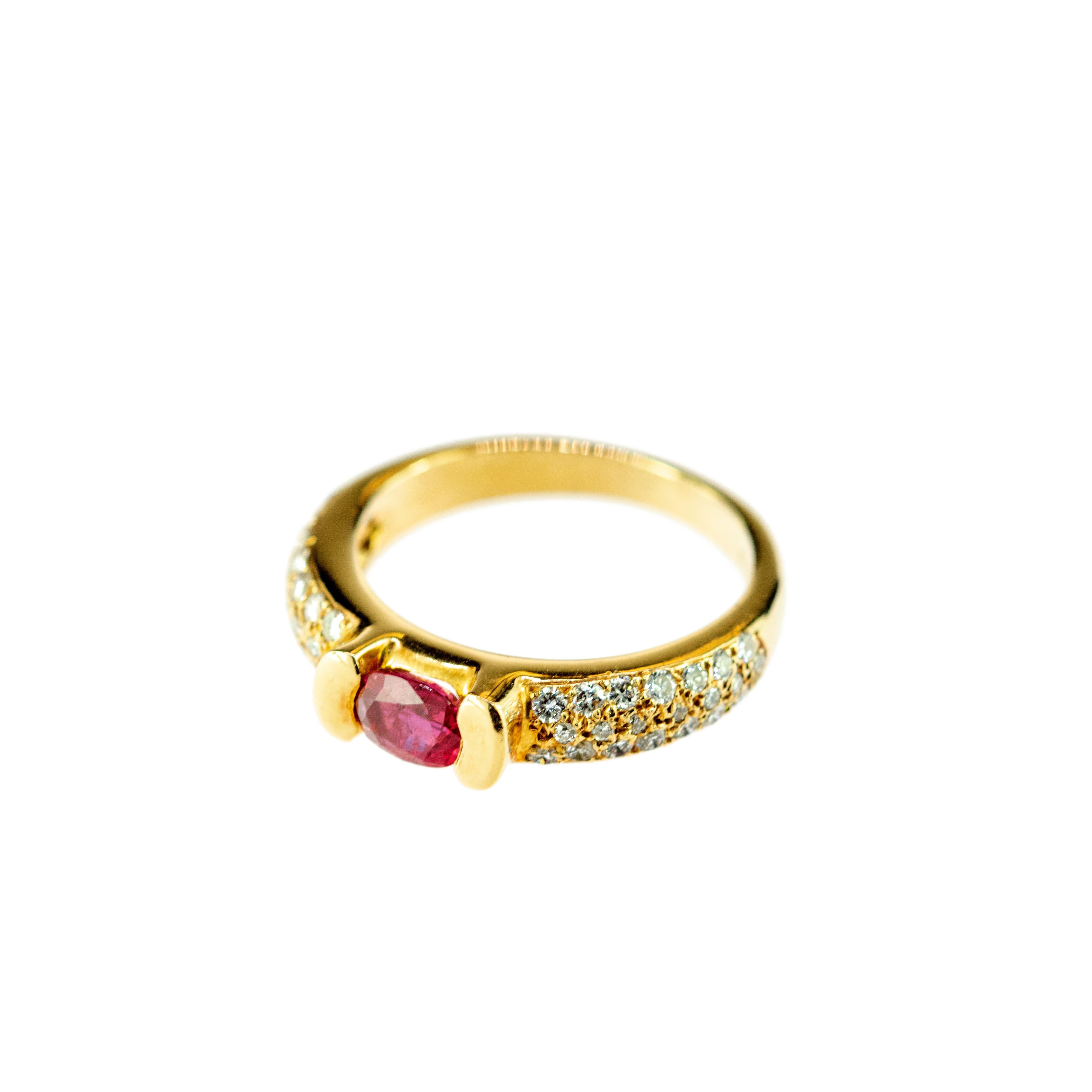 Solitaire Ruby Diamond 18 Karat Yellow Gold Cabochon Cocktail Legacy Love Ring 2