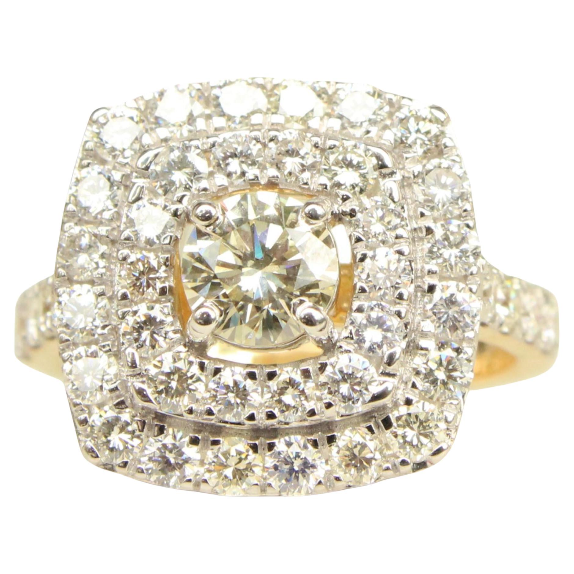 Anello aureola con diamante naturale quadrato solitario in oro massiccio 14K (certificato)