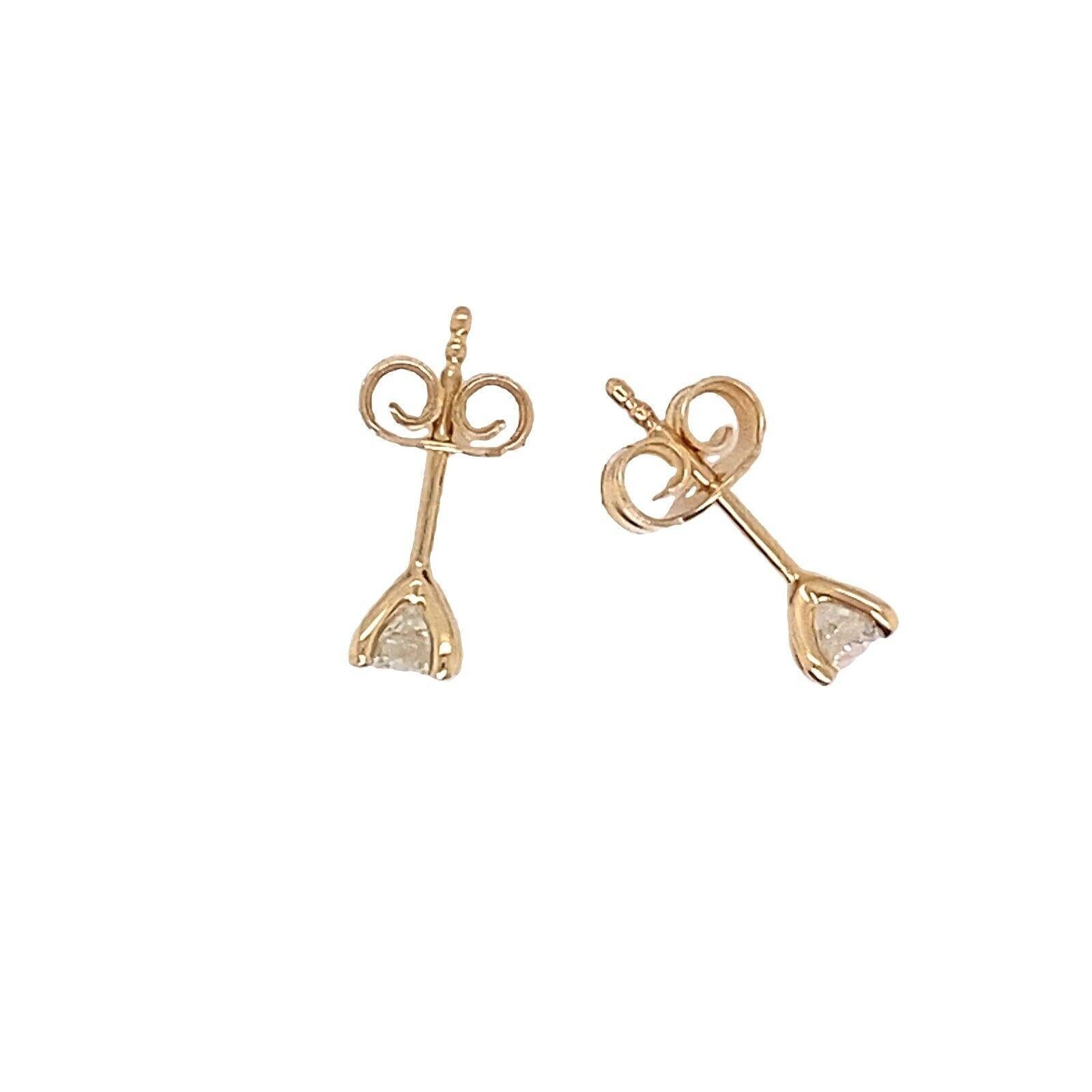 Round Cut Solitaire Stud Earrings Set with 0.50ct of Diamonds in 18ct Yellow Gold For Sale