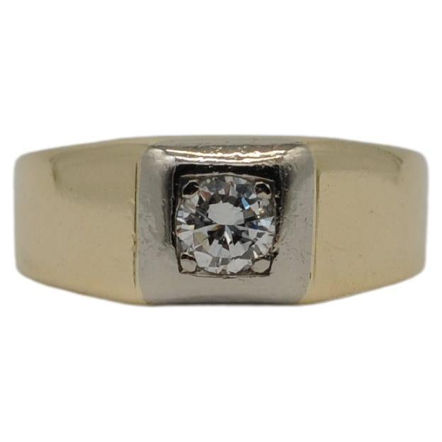 solitare ring with 0.50ct diamond in 14k gold  For Sale