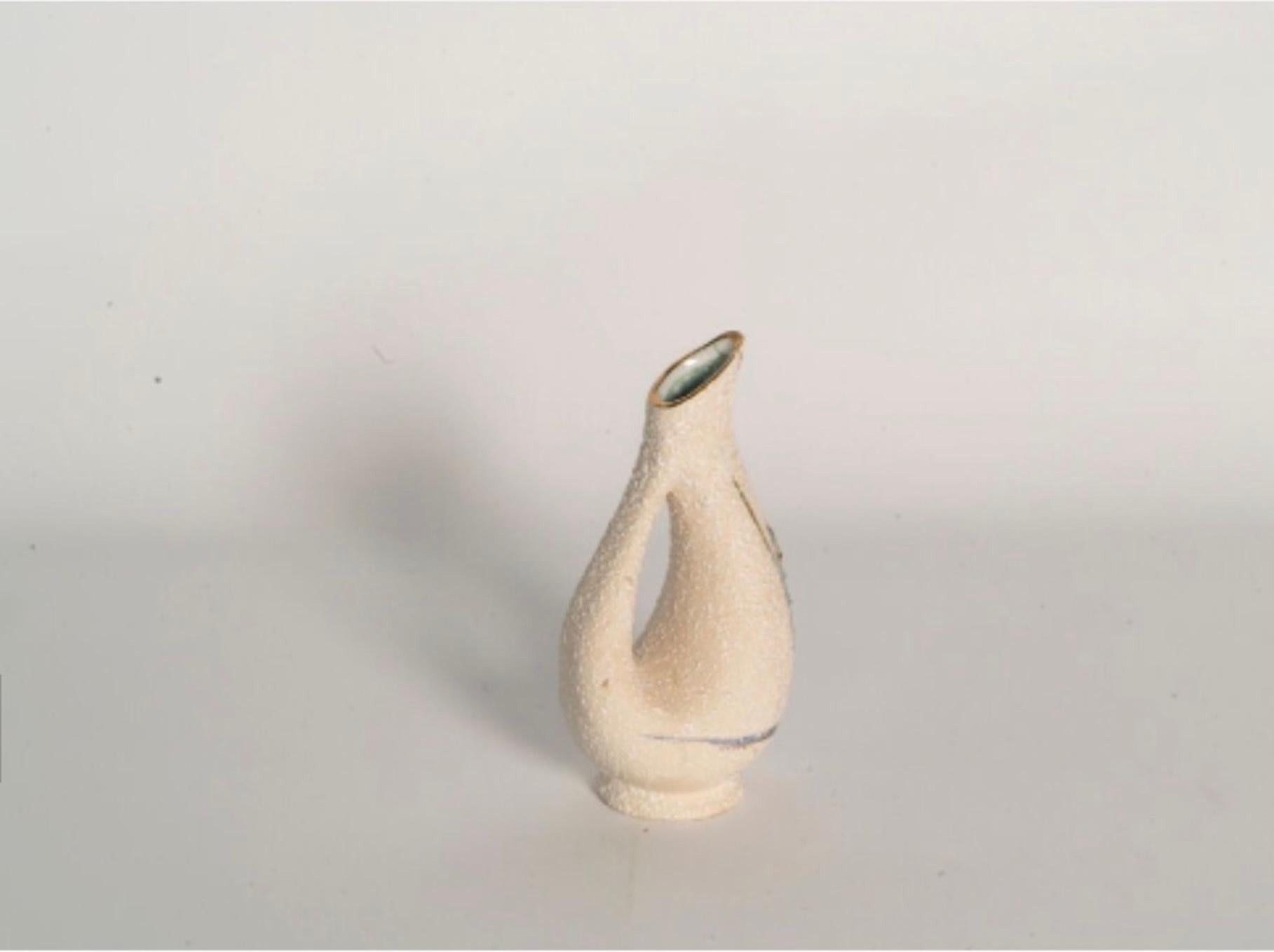 Solitär-Vase/Keramik-Tüll  Moderne brasilianische Keramik, ca. 1960 im Angebot 5