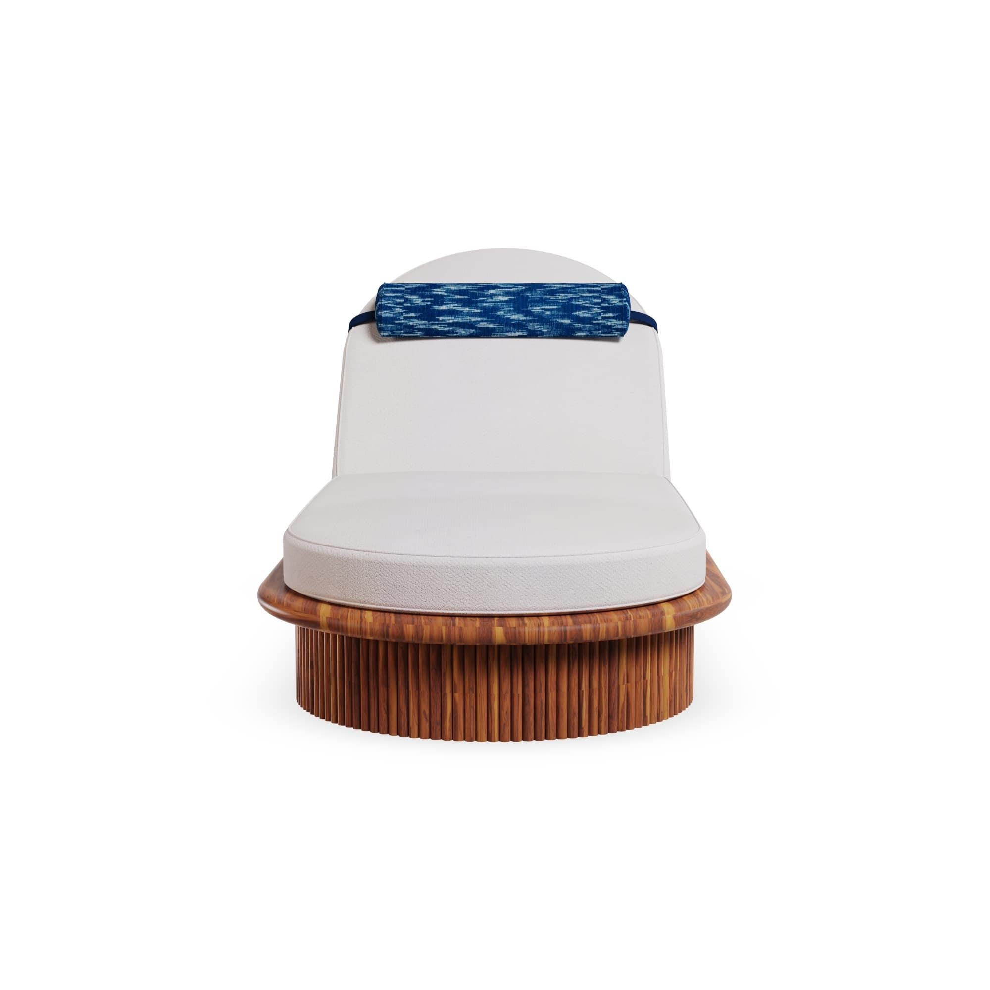 Tumbona de Exterior Sóller de Madera de Iroko con Respaldo Ajustable de Piel en Nuevo estado para la venta en Carvalhosa, PT