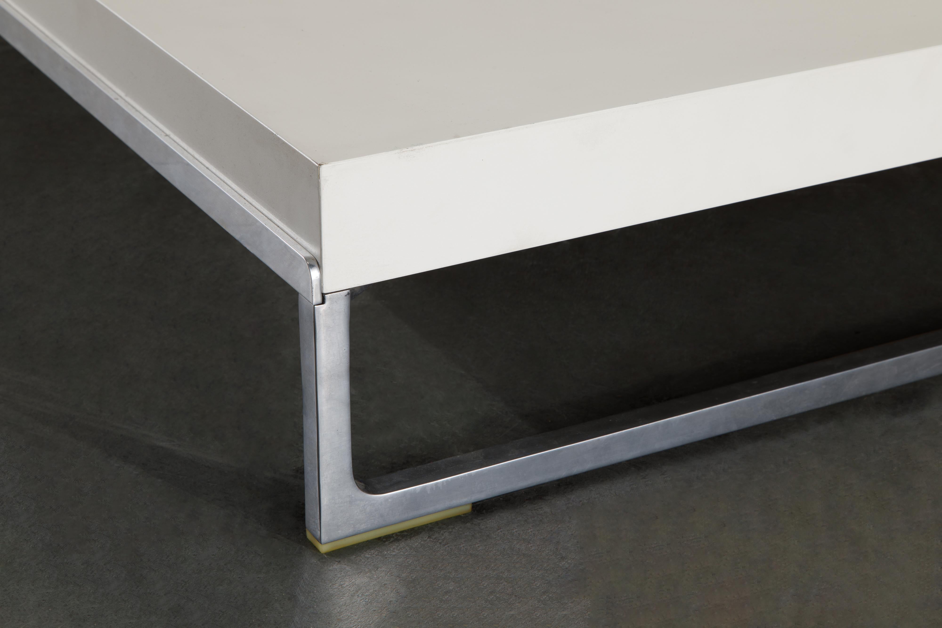 'Solo' Coffee Table by Antonio Citterio for B&B Italia, circa 2000s 4