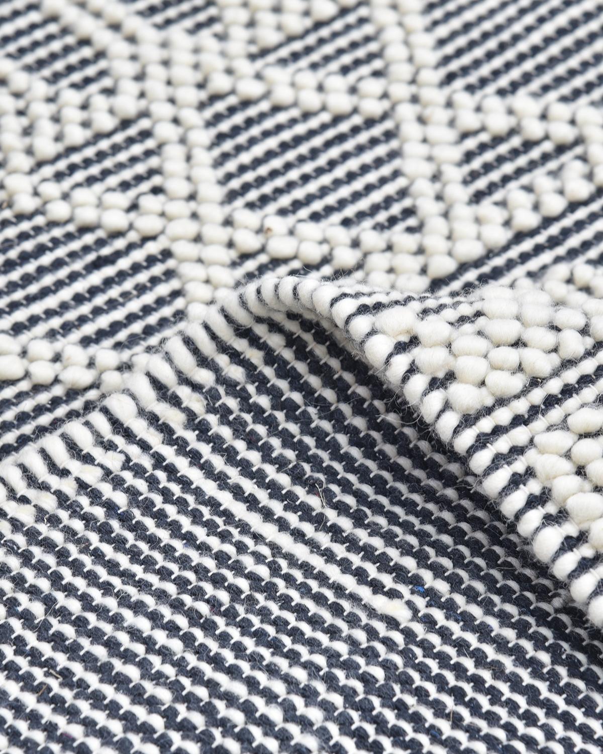 Solo Rugs Flachgewebe handgewebter schwarzer Teppich im Zustand „Neu“ im Angebot in Norwalk, CT