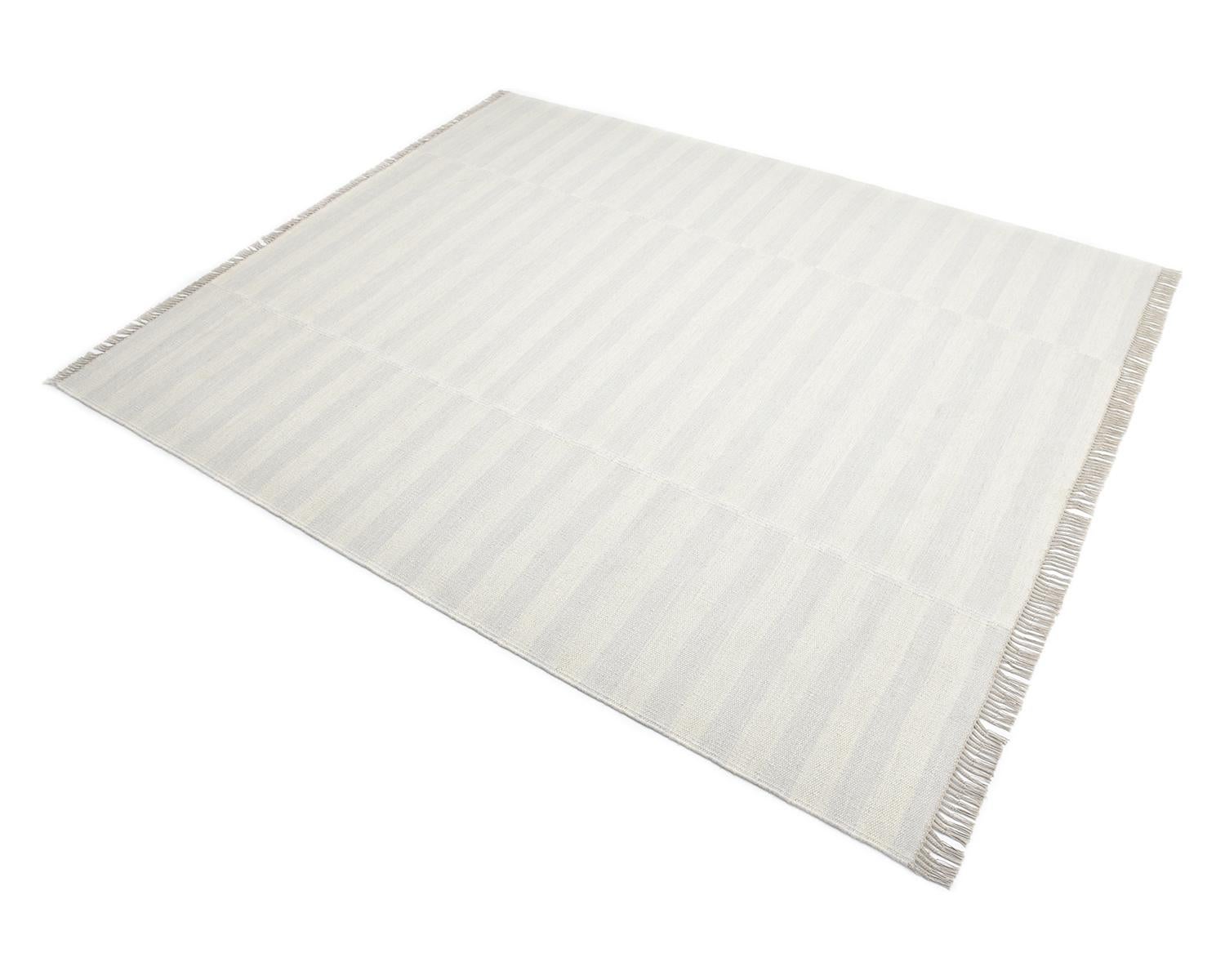 Solo Rugs Flachgewebe Gestreift Hand gewebt Elfenbein Bereich Teppich im Angebot 1