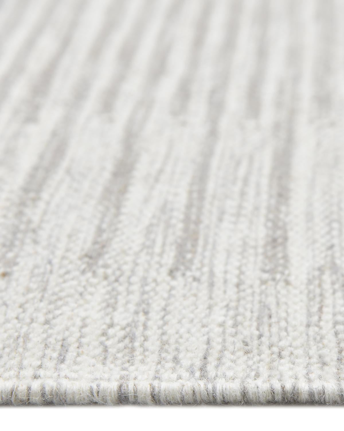 Solo Rugs Flachgewebe gestreift Hand gewebt hellgrau 5 x 8 Bereich Teppich (21. Jahrhundert und zeitgenössisch) im Angebot