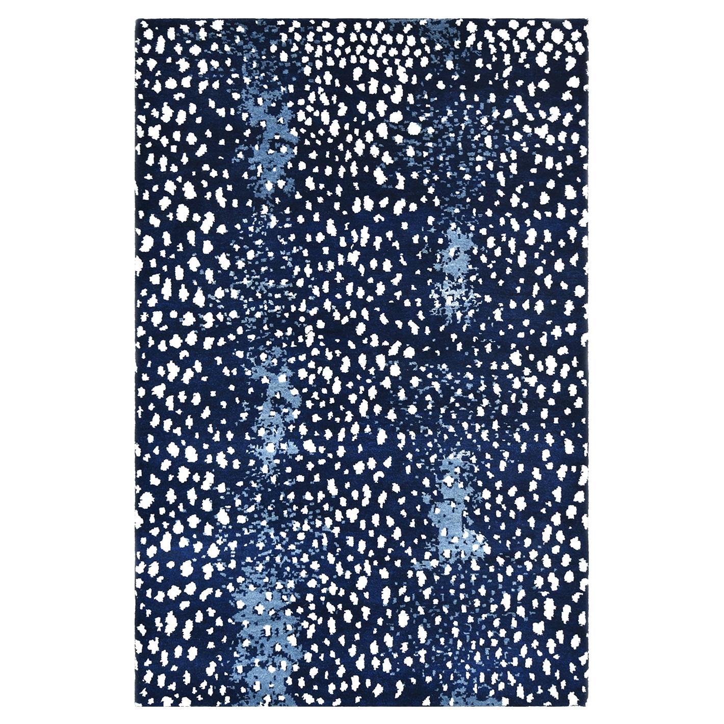 Einzelne Solo-Teppiche Louis Zeitgenössischer handgefertigter Teppich in Blau im Angebot