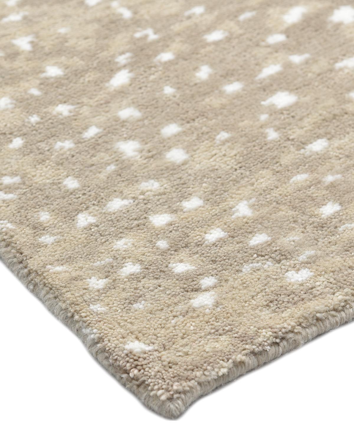 Fresh, spirited, and above all, luxurious, the rugs of the Modern collection can invigorate a traditional room as gracefully as they can ground a more contemporary space. Regardless of their color and style, there is just one thing about these rugs