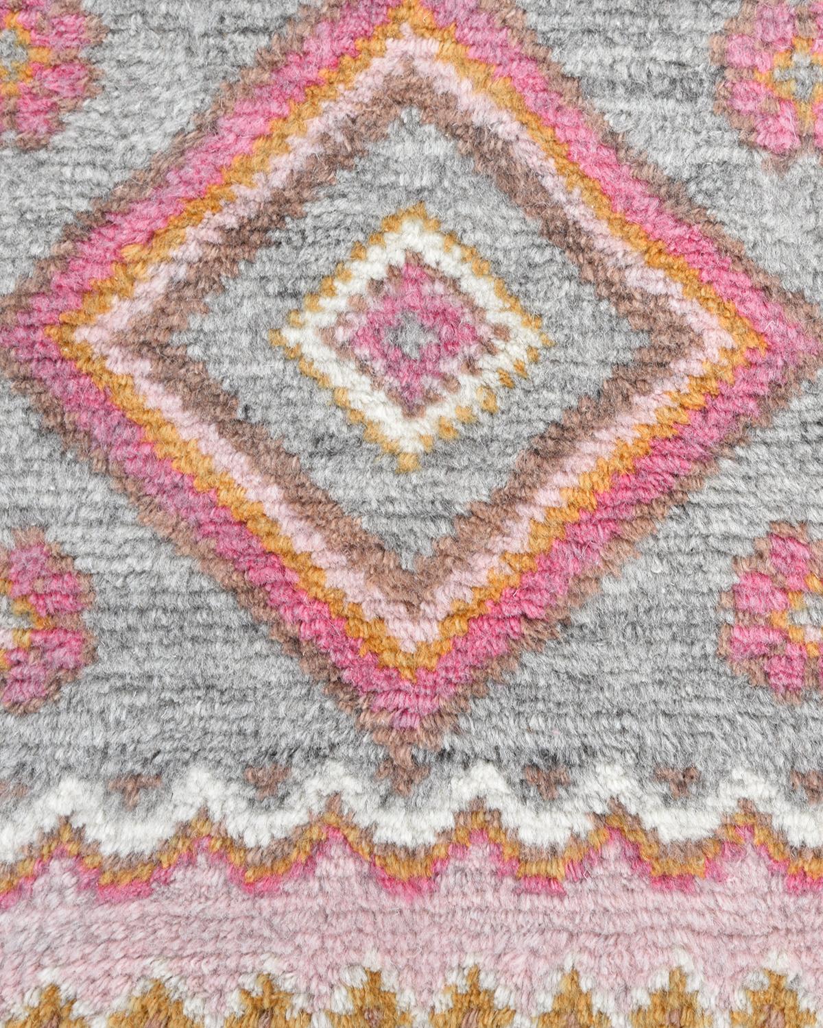Indian Contemporary Floral Hand Made Pink Area Rug 9' 0'' x 12' 0'' For Sale