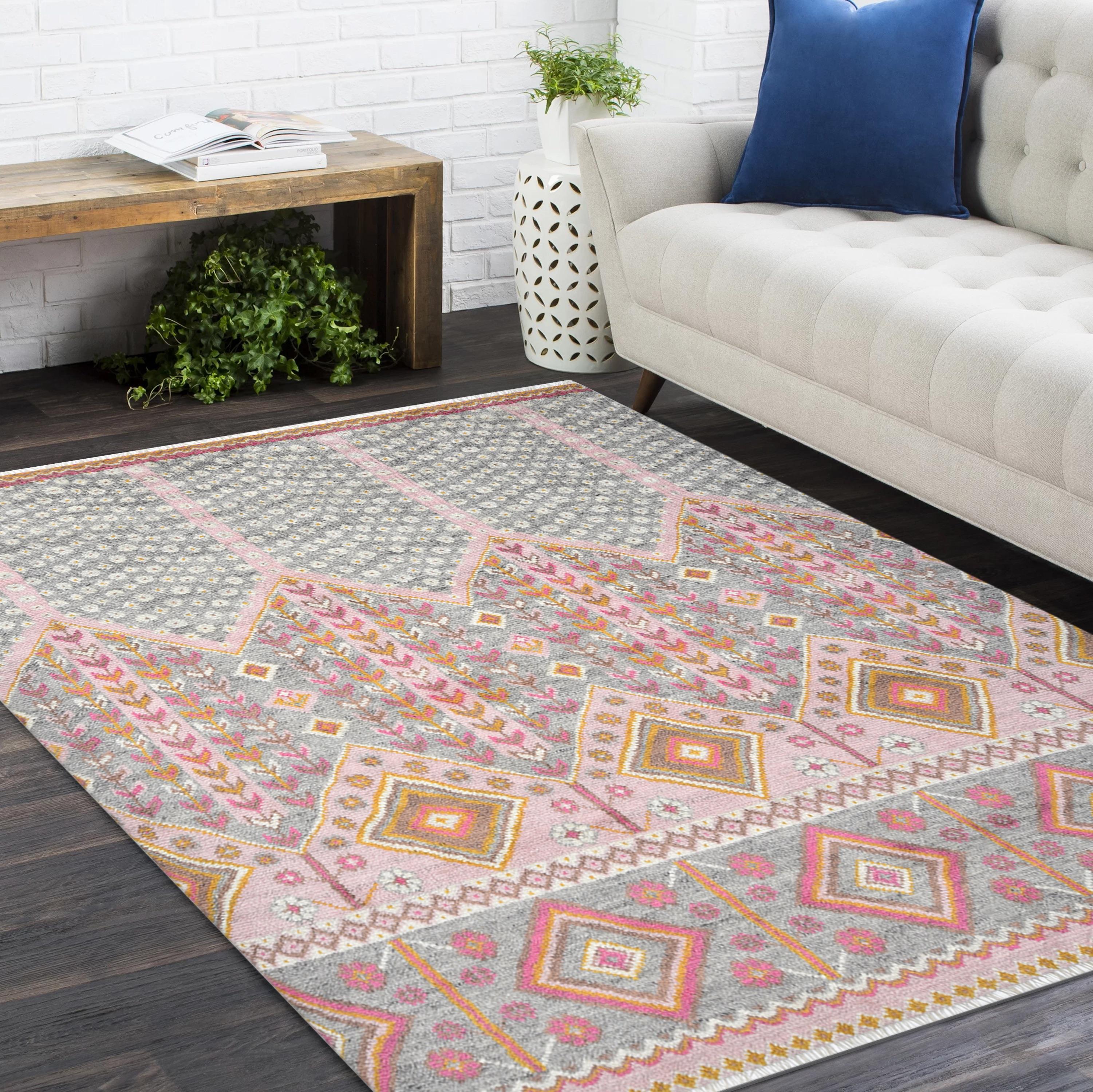 Contemporary Floral Hand Made Pink Area Rug 5' 0