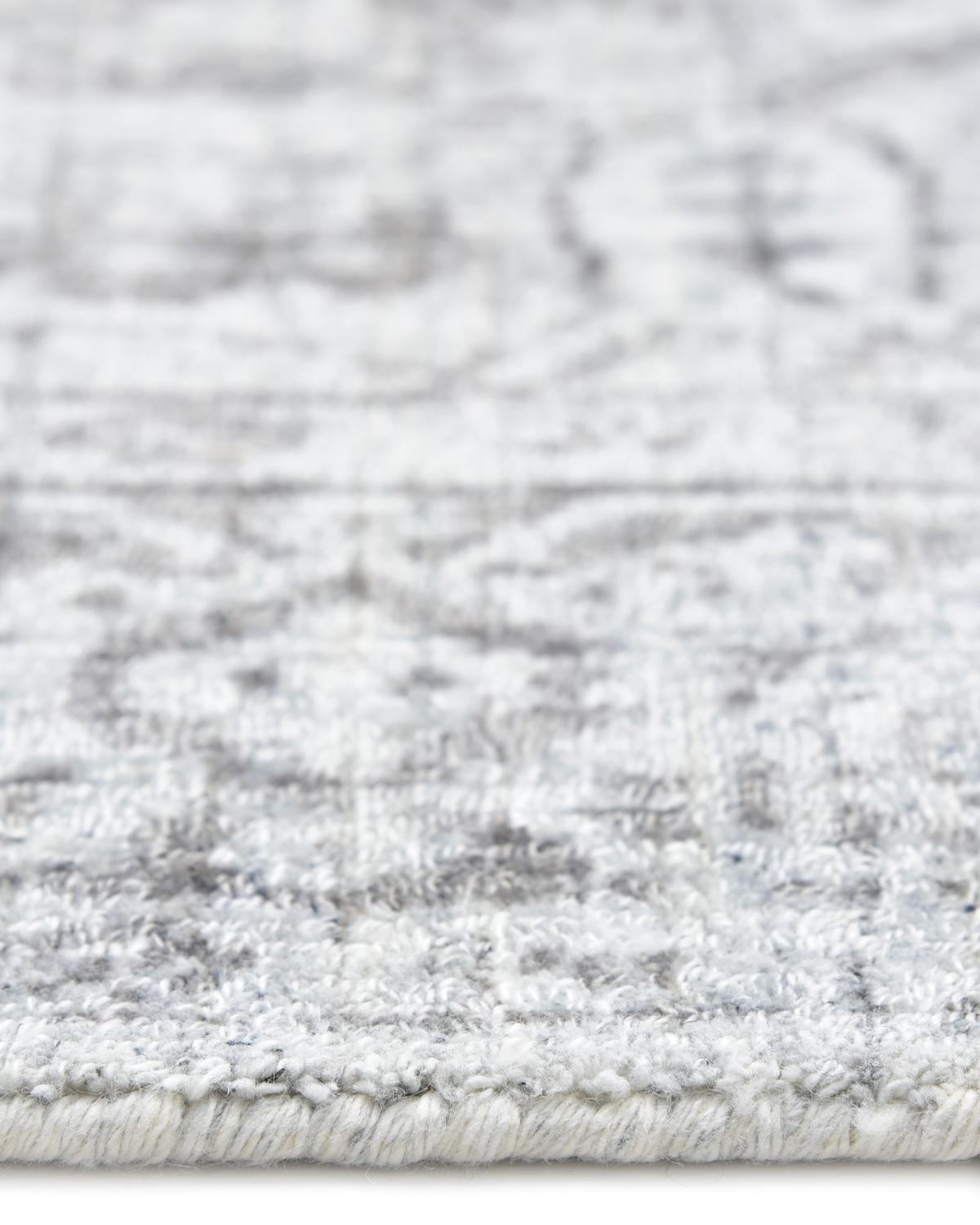 Contemporary Solo Rugs Modern Floral Hand Loom Light Gray Area Rug