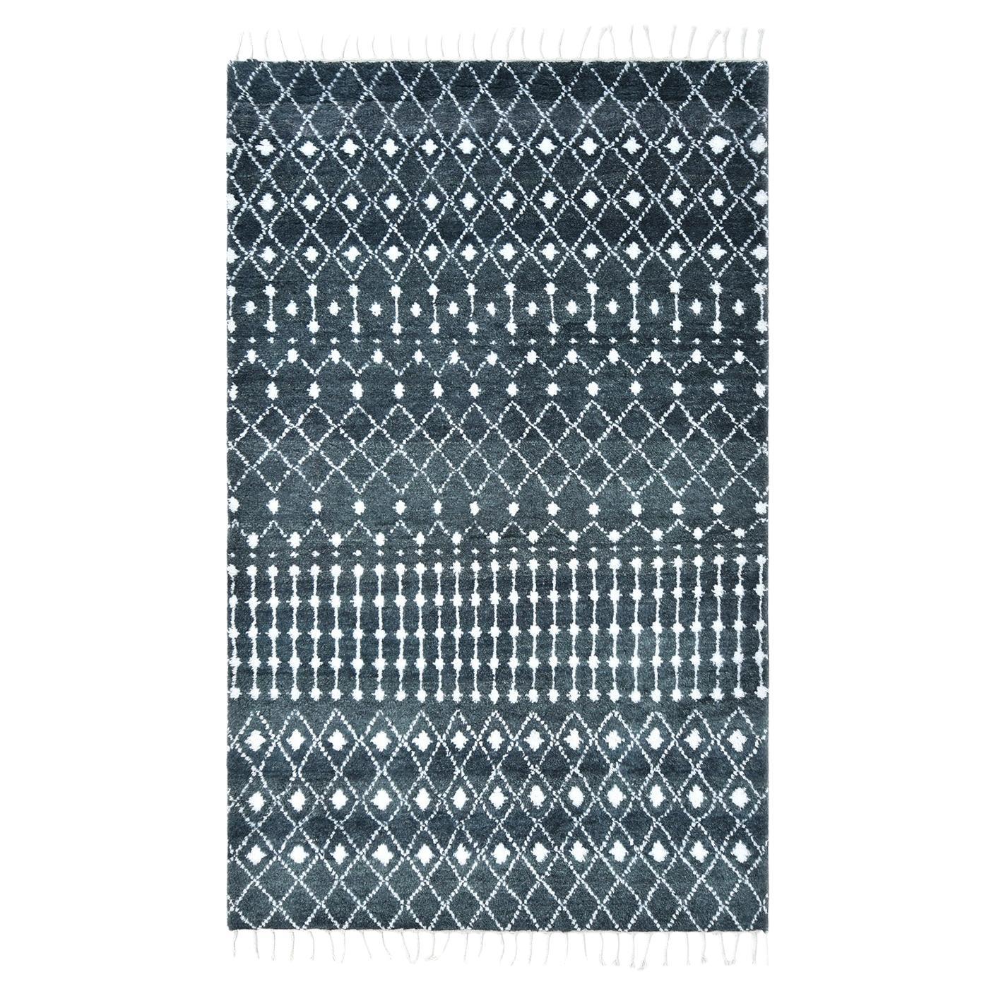 Marokkanischer handgeknüpfter grauer 5 x 8 Teppich im Angebot
