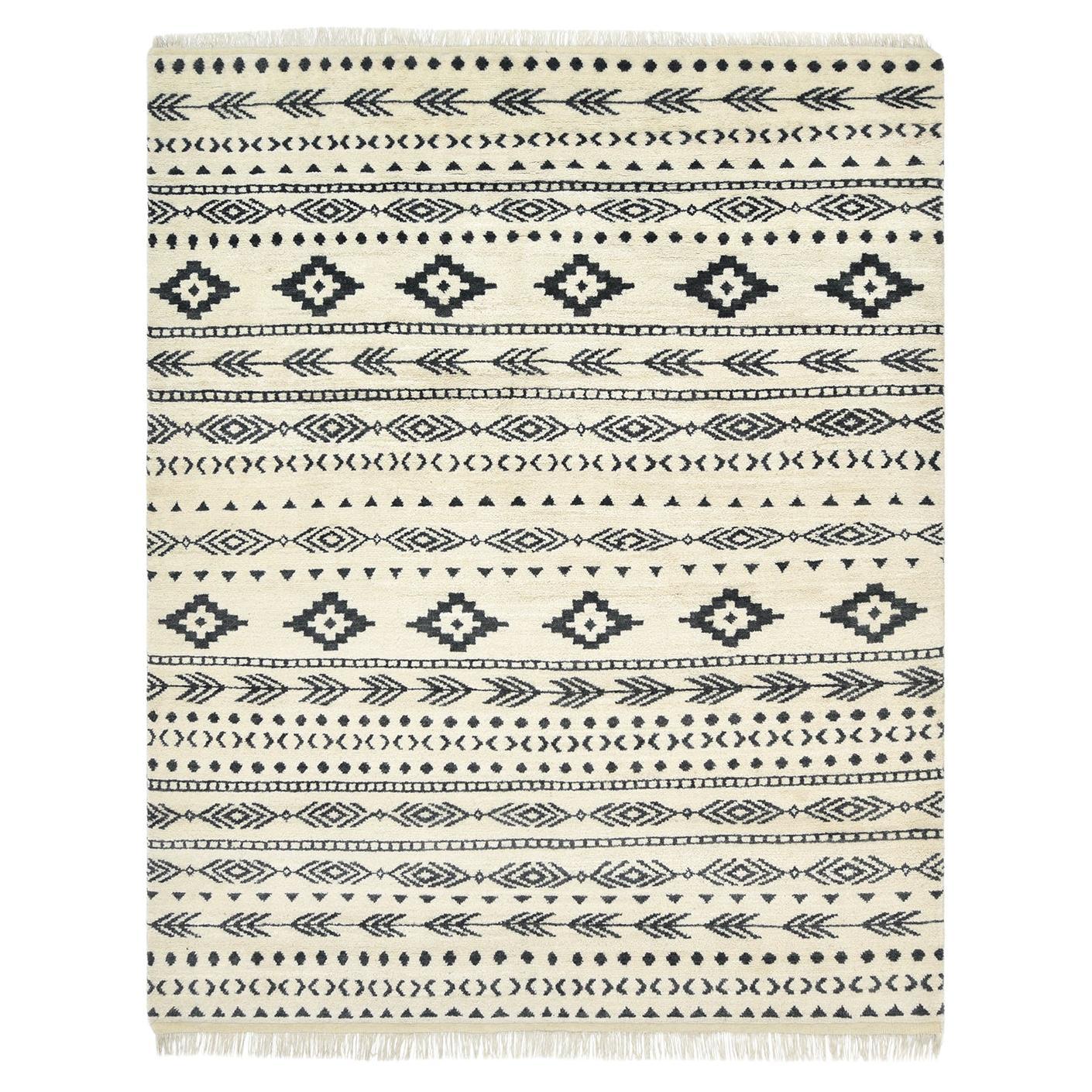 Marokkanischer handgeknüpfter elfenbeinfarbener 5 x 8 Teppich mit Solo-Teppich