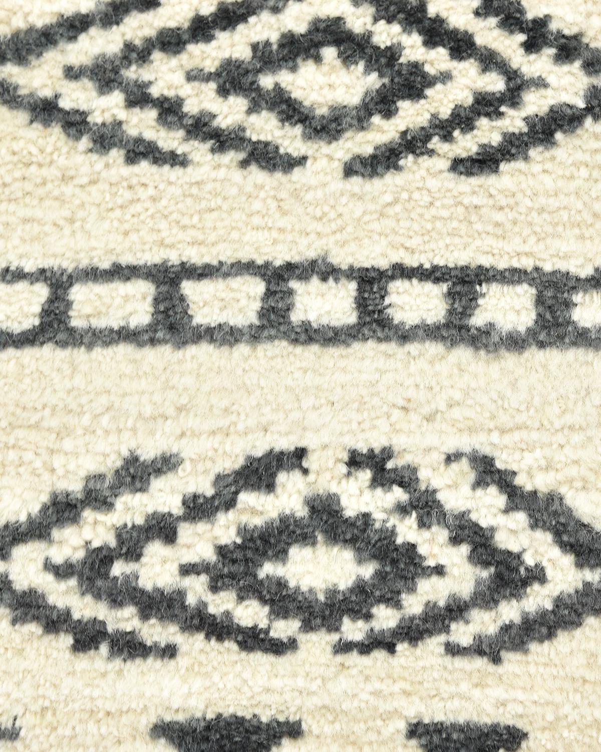 Indian Solo Rugs Moroccan Hand Knotted Ivory Area Rug For Sale