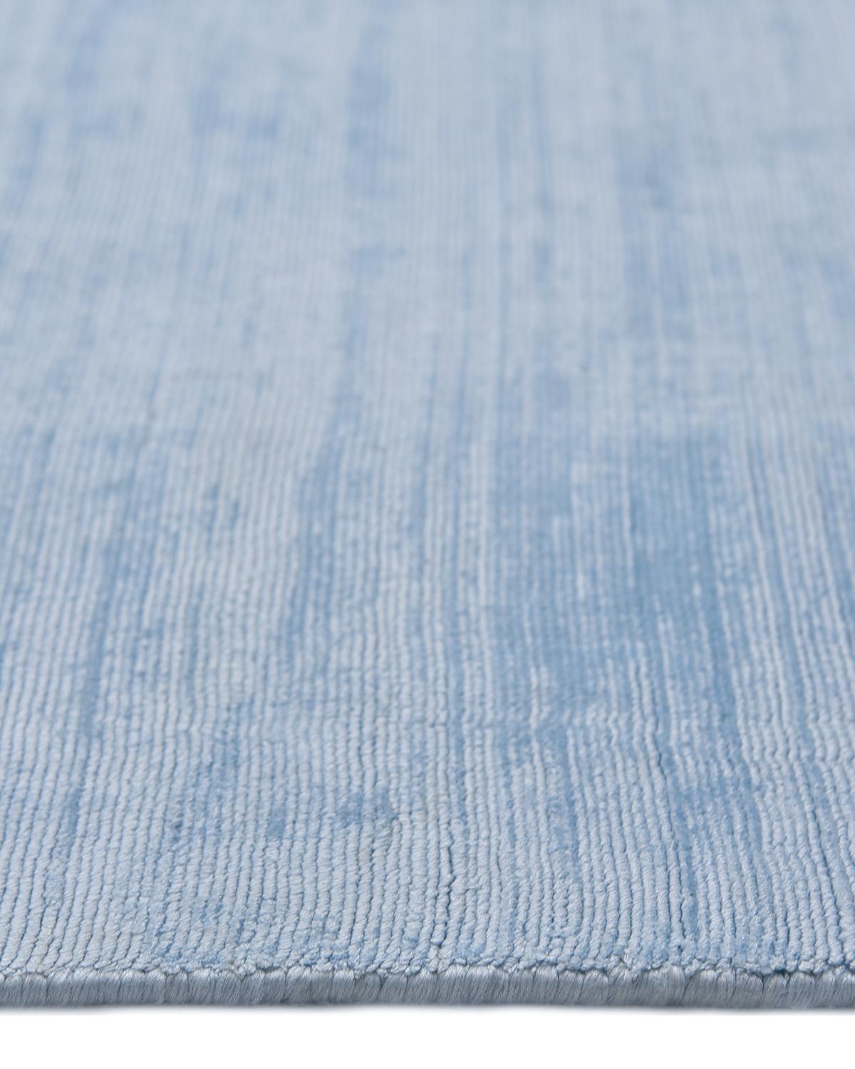 Contemporary Solo Rugs Solid Modern Hand Loomed Blue Area Rug For Sale