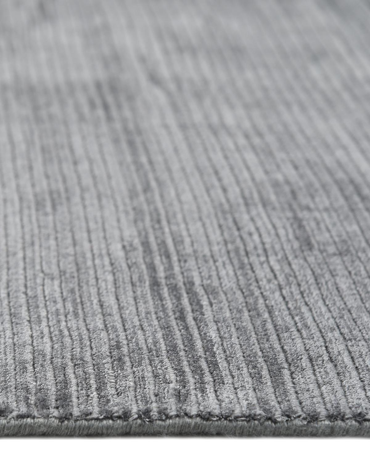 Massiv-moderner handgewebter grauer 9 x 12 Teppich (21. Jahrhundert und zeitgenössisch) im Angebot