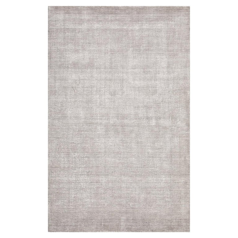 Modern Rug Solid Background Solo Rugs Solid Modern Hand Loomed Gray Area Rug For Sale at 1stDibs