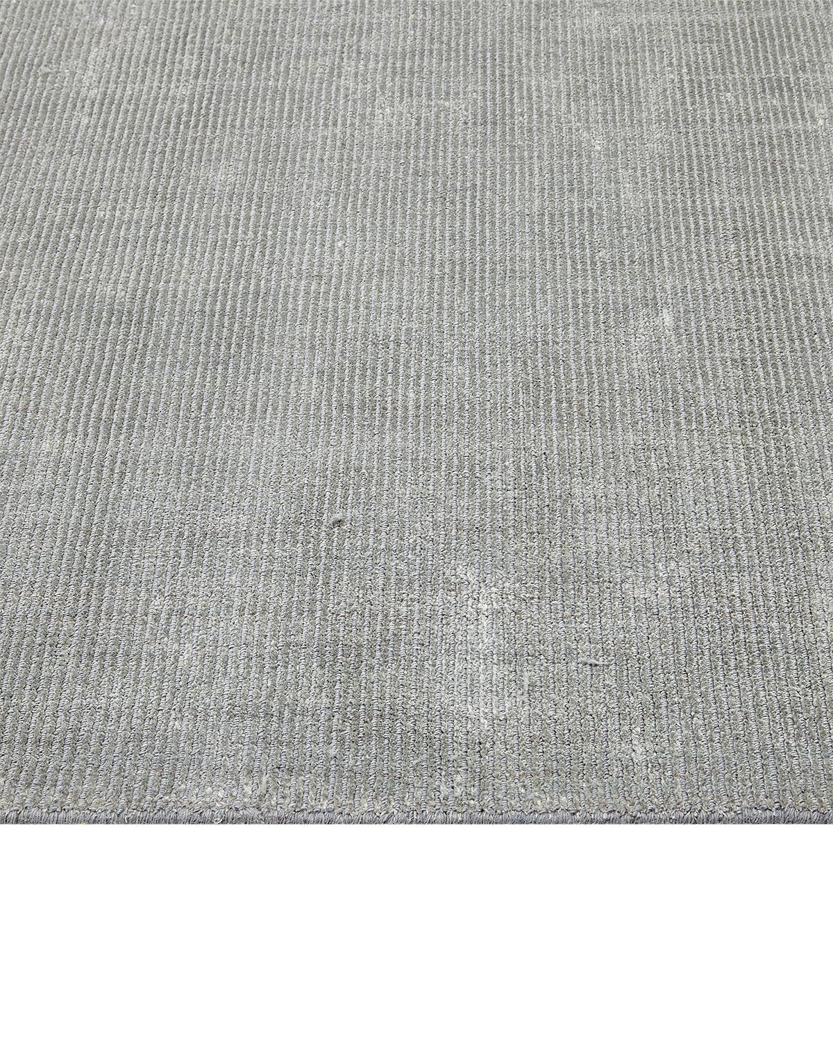 Indian Solo Rugs Solid Modern Hand Loomed Gray Runner Area Rug For Sale