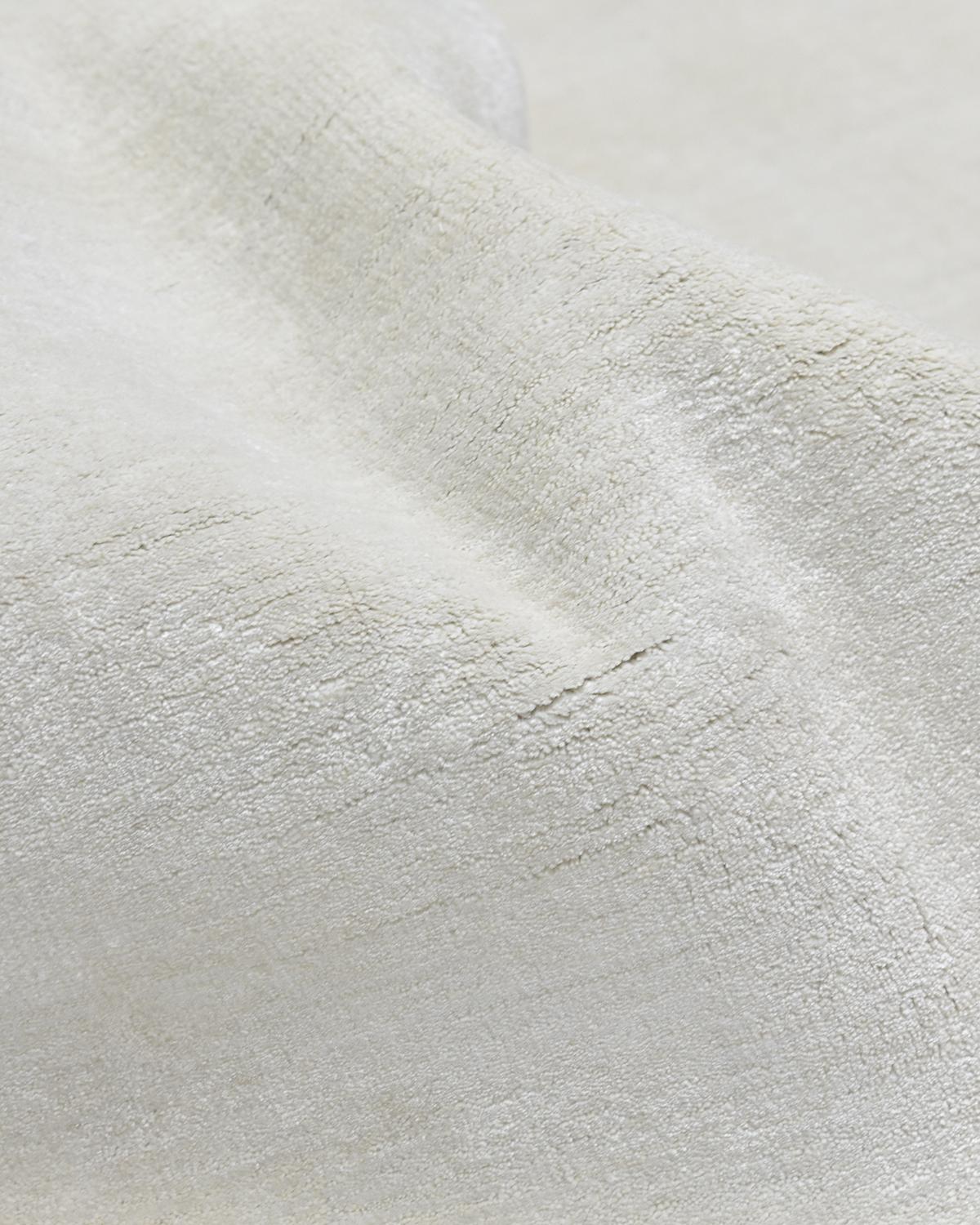 Solo Rugs Solid Modern Hand Loomed Elfenbein 10 x 14 Bereich Teppich (Baumwolle) im Angebot