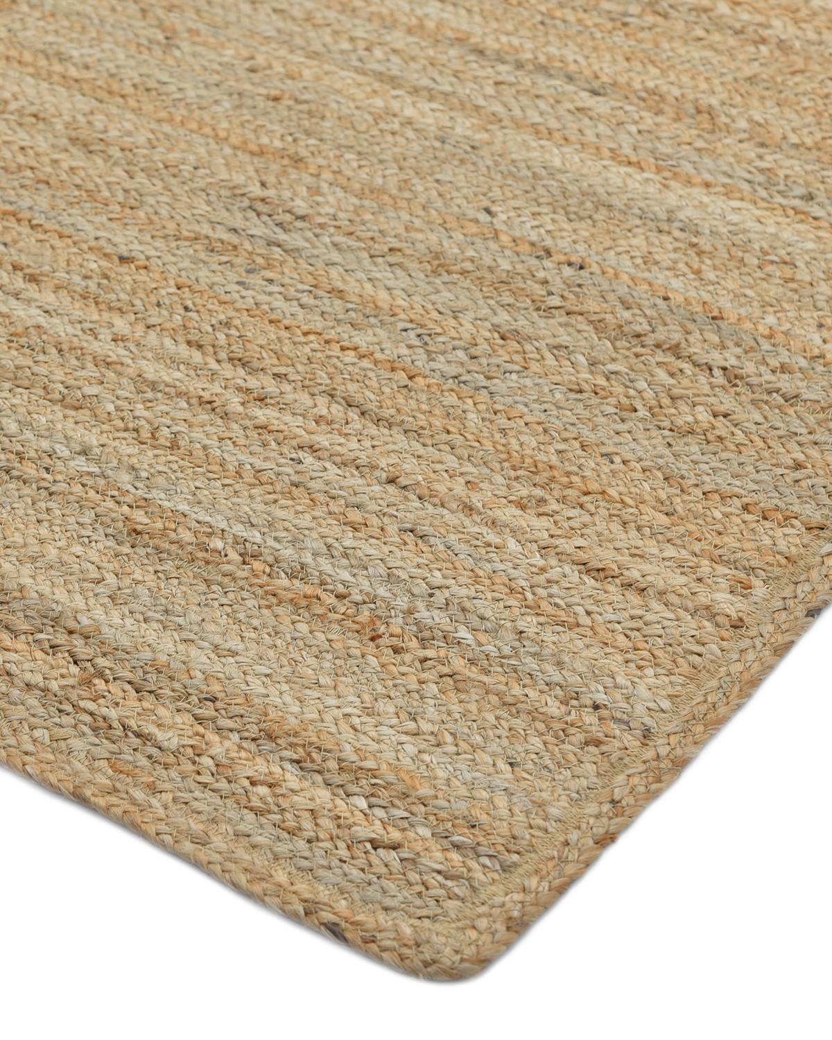 Bridging the gap between traditional and modern, the Transitional Jute collection features rugs that exemplify versatility. Soft underfoot with a pleasing combination of textures, these vintage-inspired rugs add traditional beauty to any room.