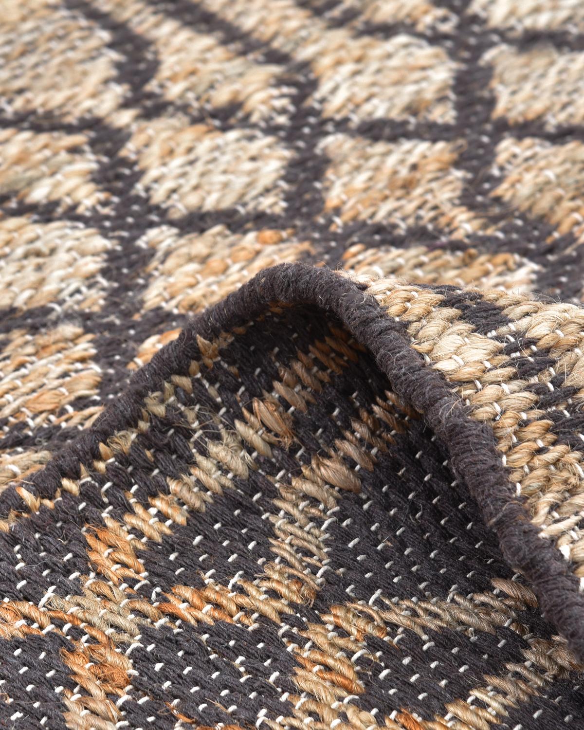 Solo Rugs Transitional Jute Trellis Hand Woven Brown Runner Area Rug In New Condition For Sale In Norwalk, CT
