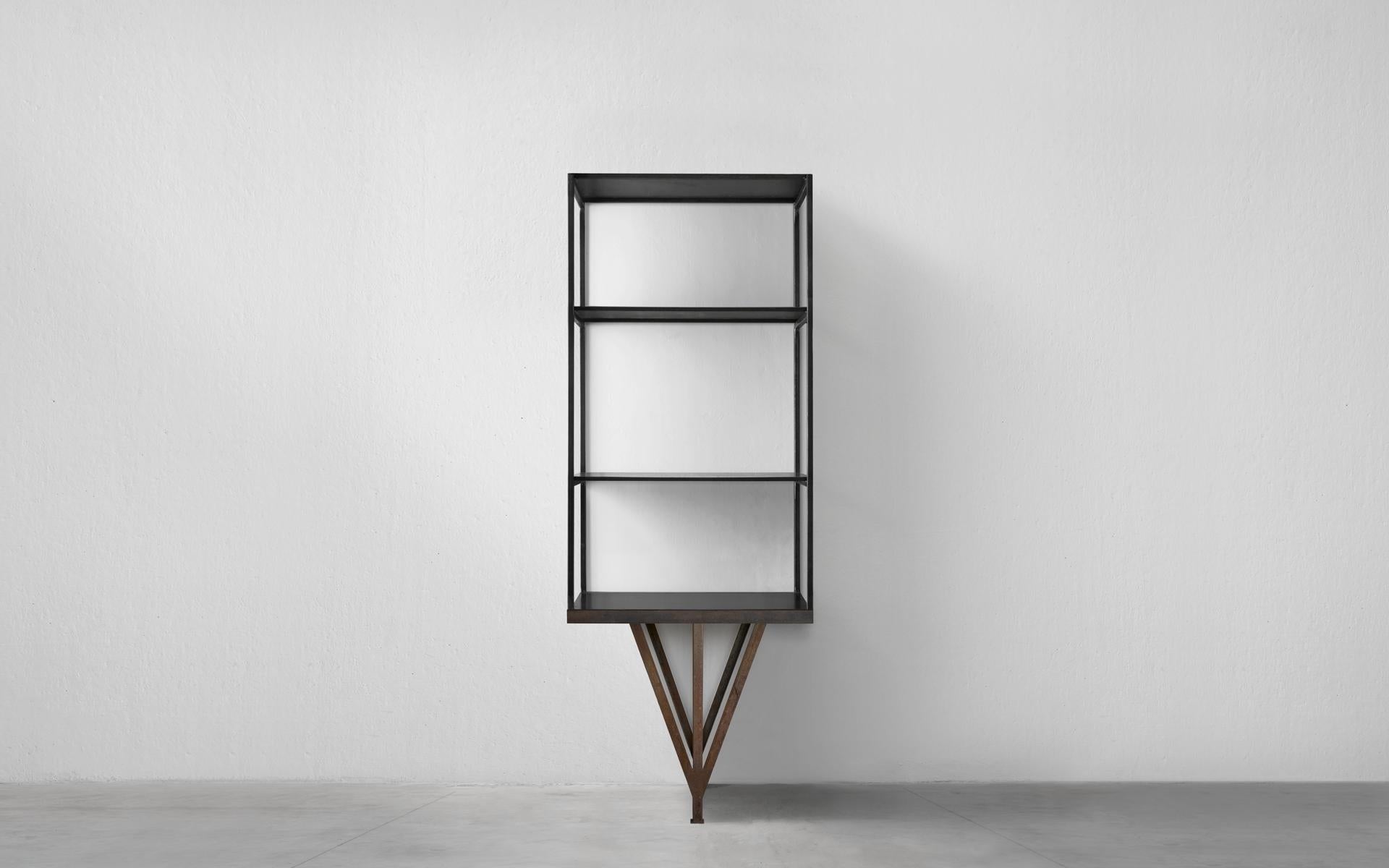 Solo Shelves by Imperfettolab
Dimensions: 100 x 51 x H 250 cm
Materials: Metal

Imperfetto Lab
Who we are ? We are a family.
Verter Turroni, Emanuela Ravelli and our children Elia, Margherita and Eusebio.
All together, we are separate parts