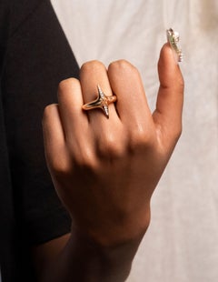 Solo Spike Ring in 18K Gold with Diamonds