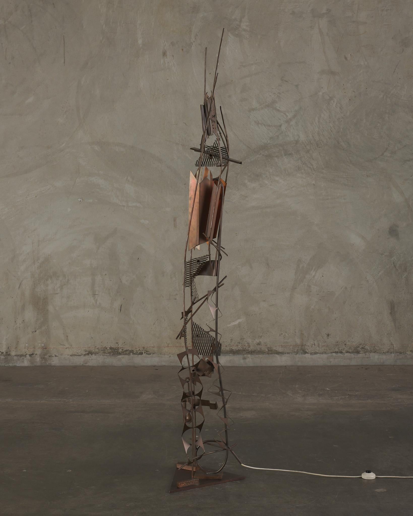 Somatische Variatonen Floor Lamp Signed G.A Frisch In Good Condition For Sale In Los Angeles, CA
