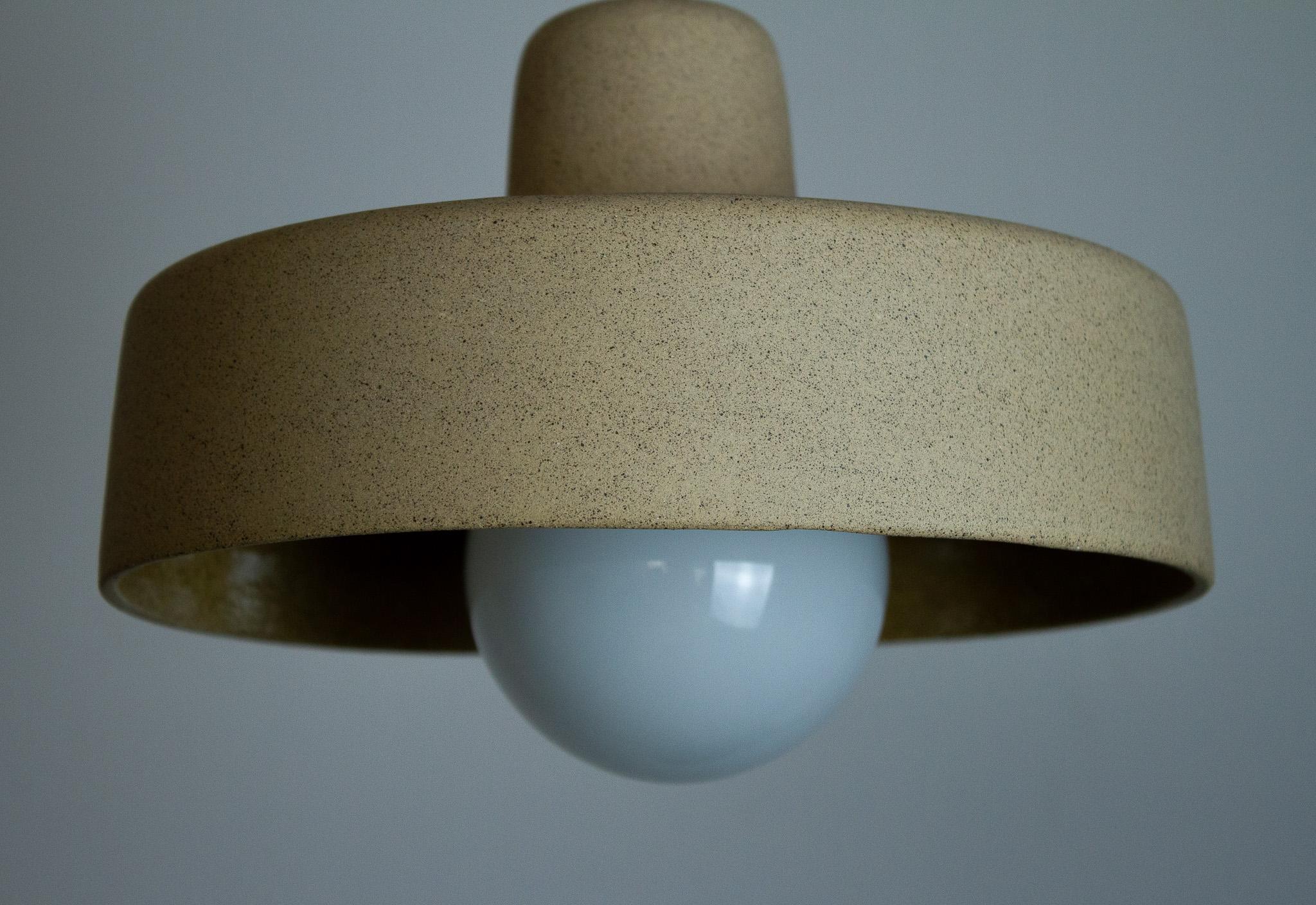 Sombreira pendant - sand with spots - Romaria Collection For Sale 4