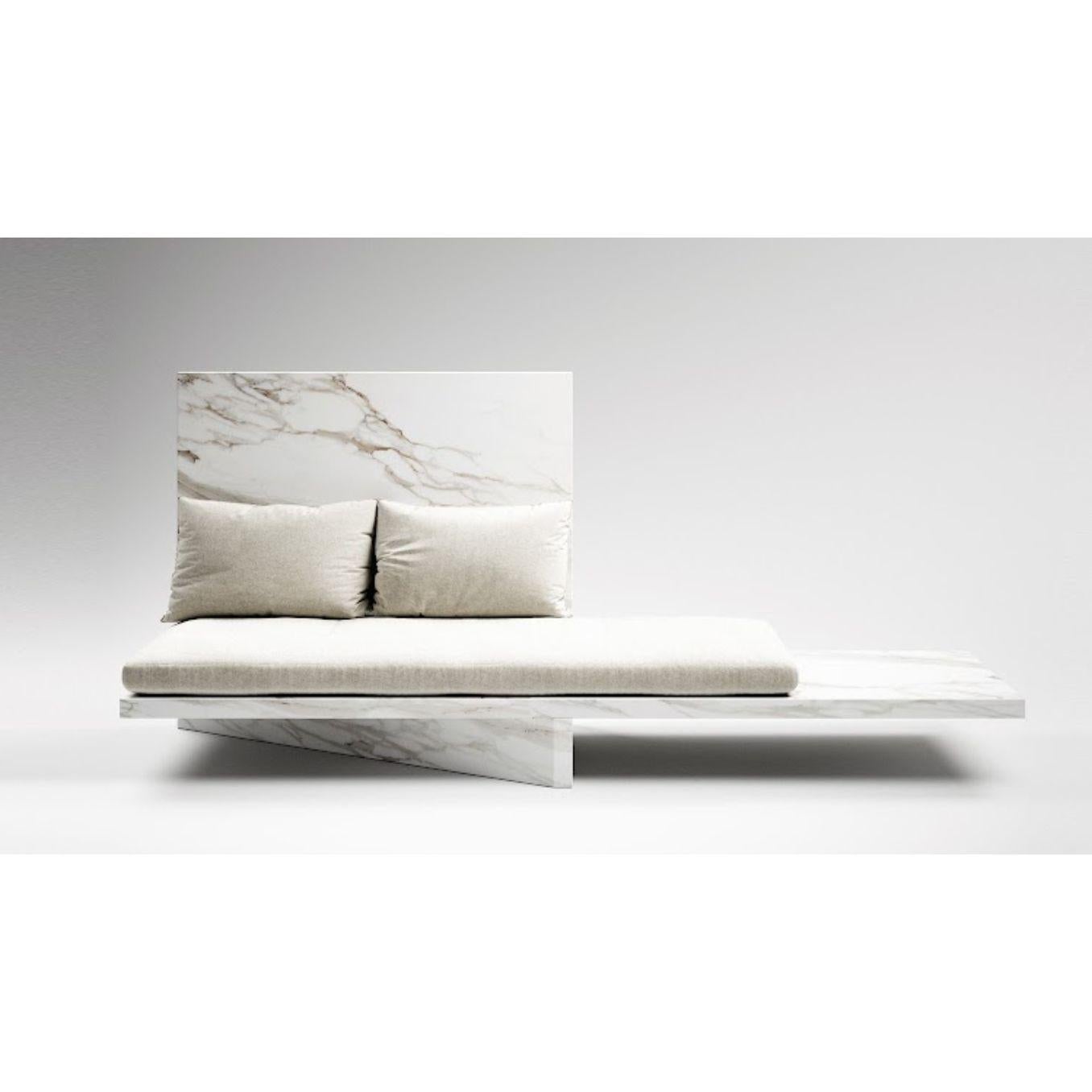 Some are born to sweet delight daybed by Claste
Dimensions: D 85 x W 228.6 x H 129.5 cm
Material: Marble, French Vanilla Fabric 
Weight: 818 kg
Also available in different and materials: Cararra Gioa (white)
A02 Rainbow Mist, Emperador Grey,
