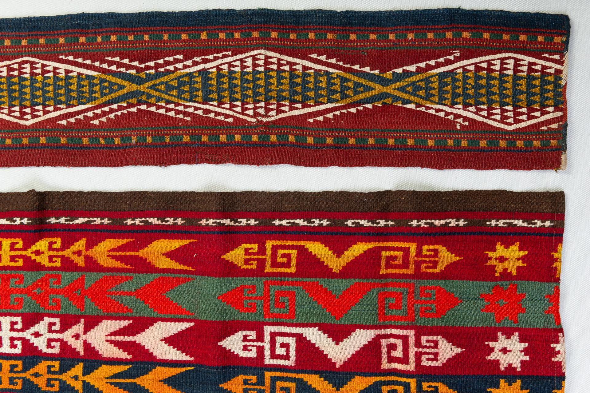 Einige kleine Kilim-Streifen (20. Jahrhundert) im Angebot