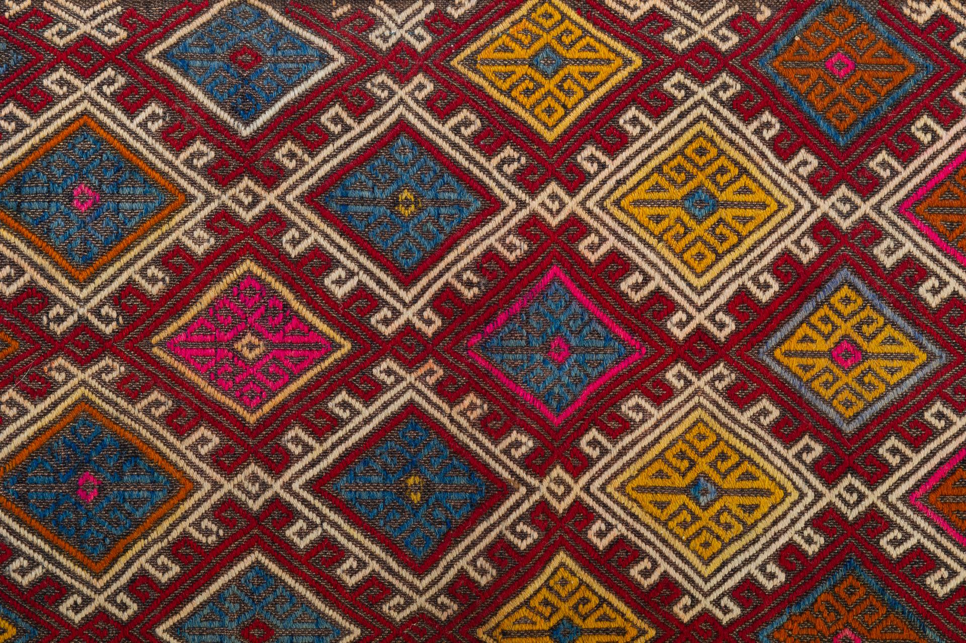 Einige kleine Kilim-Streifen (Wolle) im Angebot