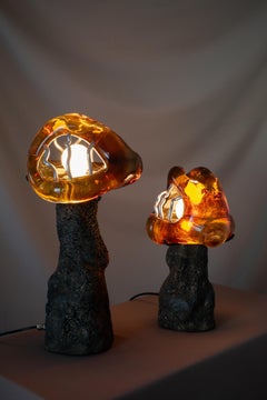Somehow Honey Dreams of Fire, lampe à poser contemporaine 2026