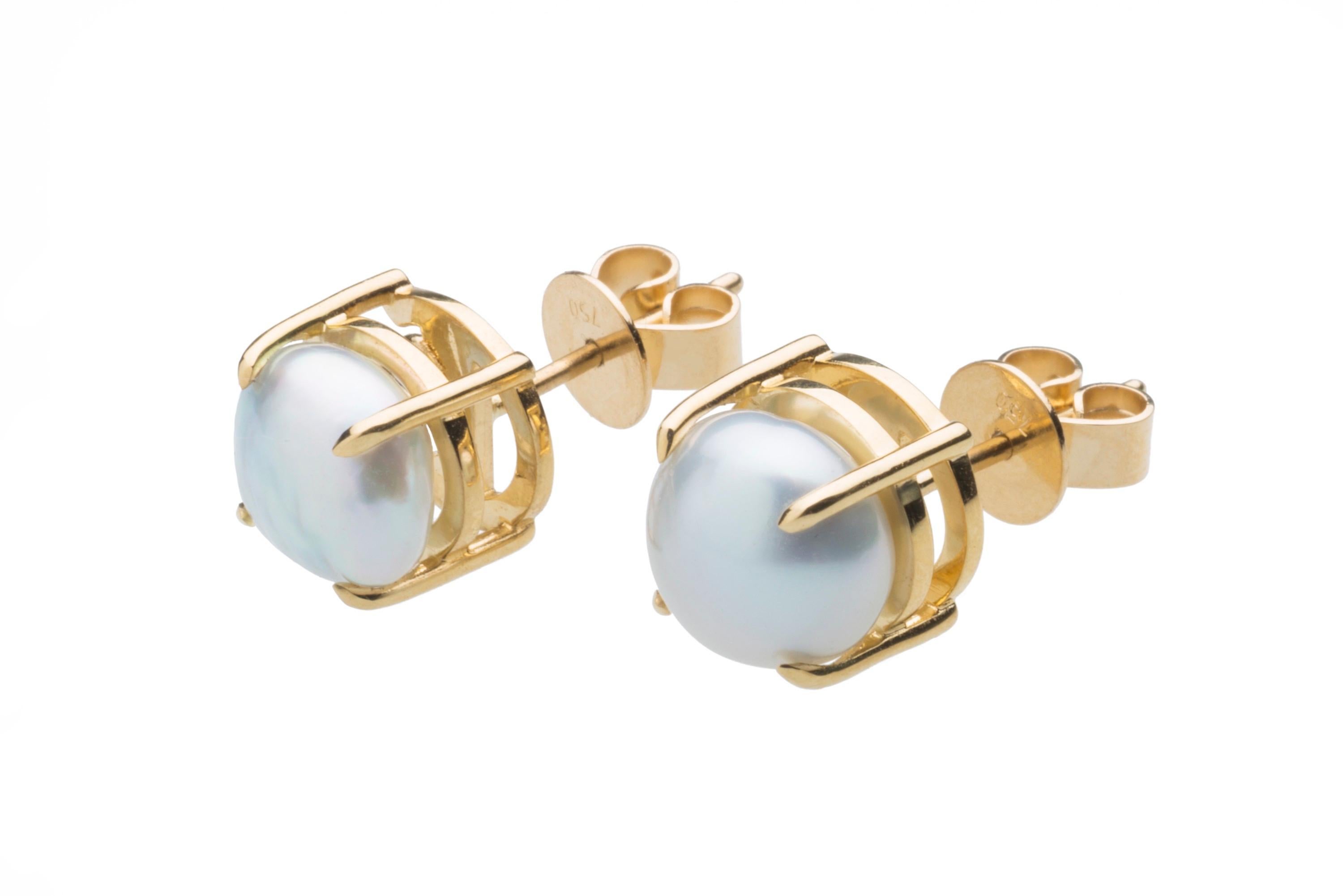 Artisan Keshi Pearl and Fine Tanzanite 18 Karat Gold Detachable Earrings For Sale