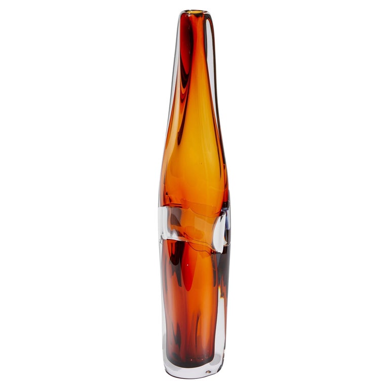 Sommarial in Aurora Gelblich, a rich amber abstract glass vase by Vic