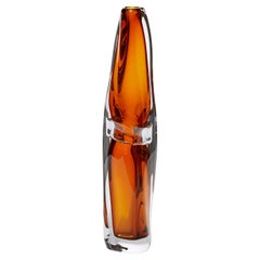 Sommarial in Aurora Gelblich, a rich amber fluid glass sculpture by Vic Bamforth